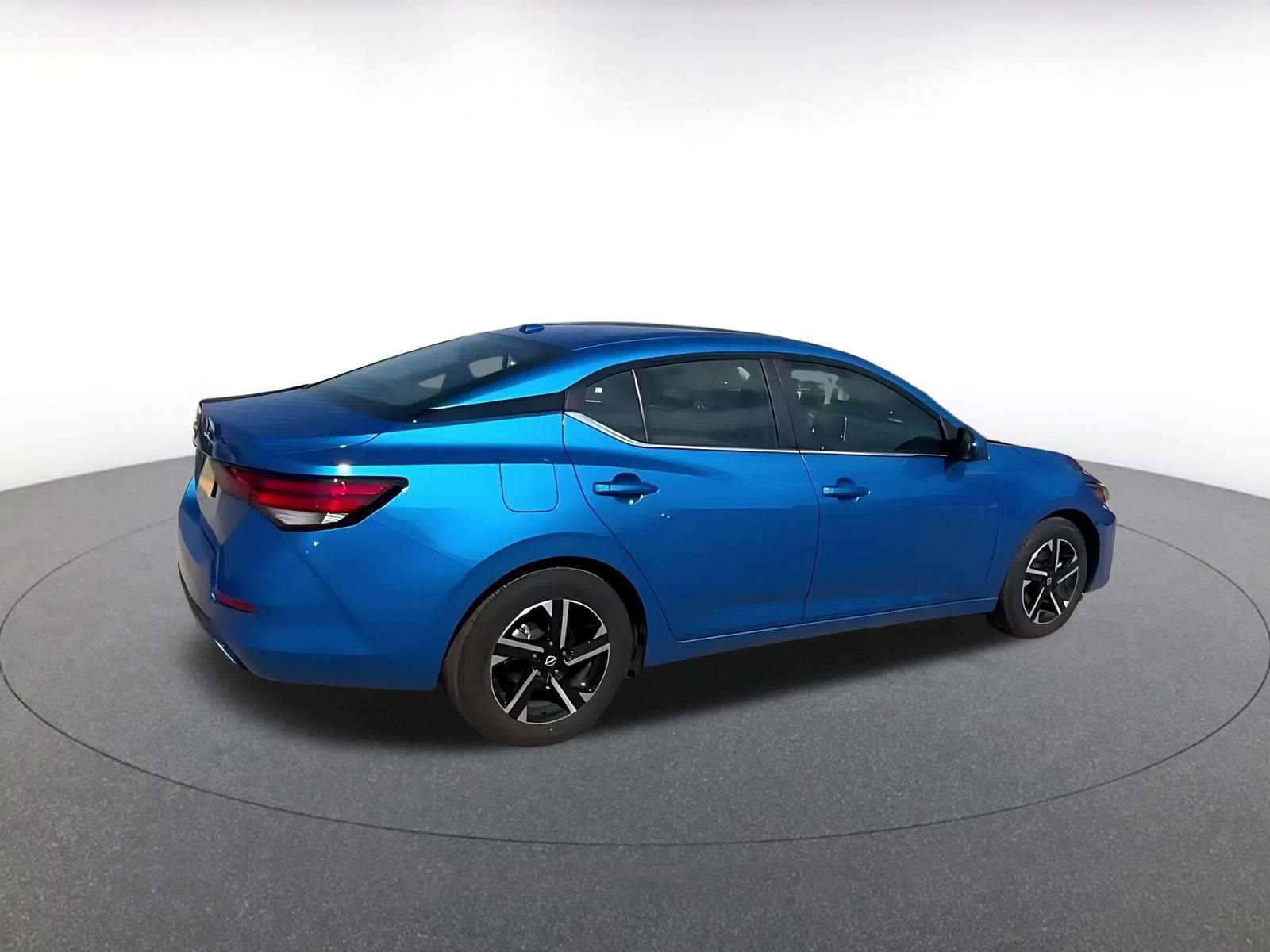 Thumbnail: 2025 Nissan Sentra - 14