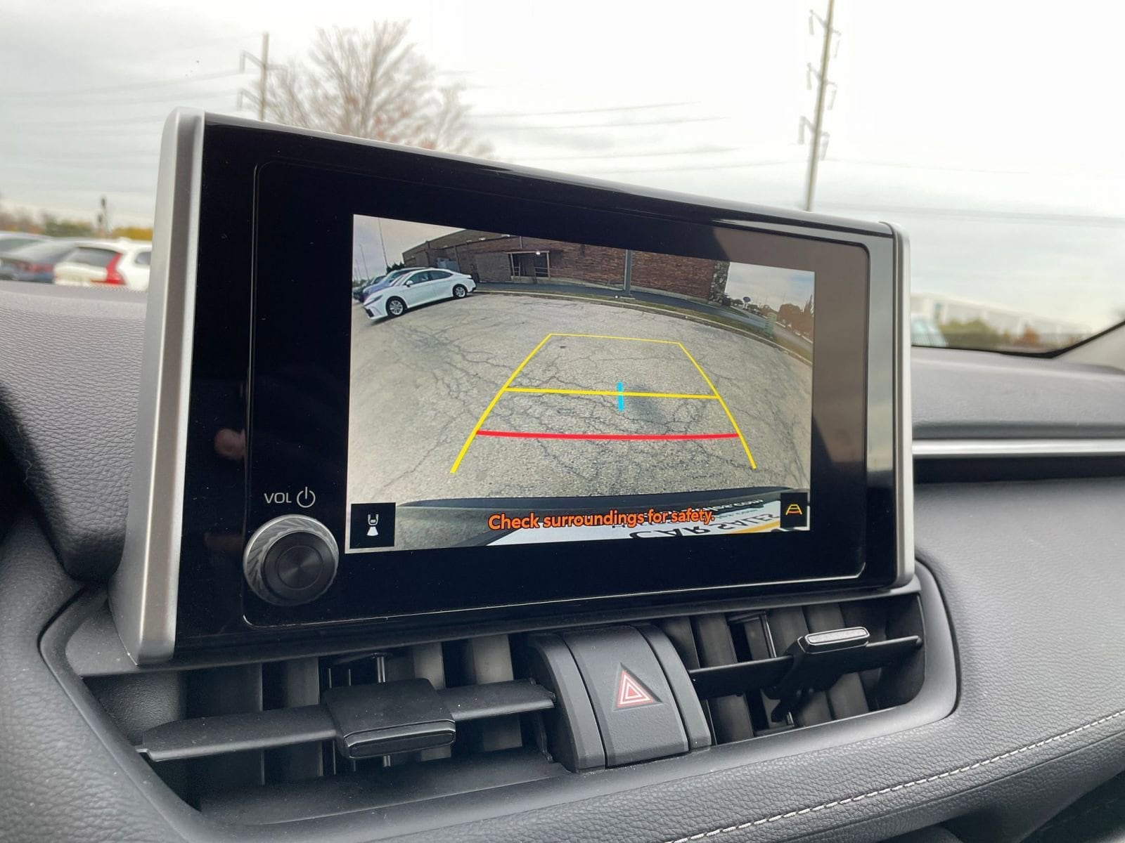 Thumbnail: 2025 Toyota RAV4 - 17