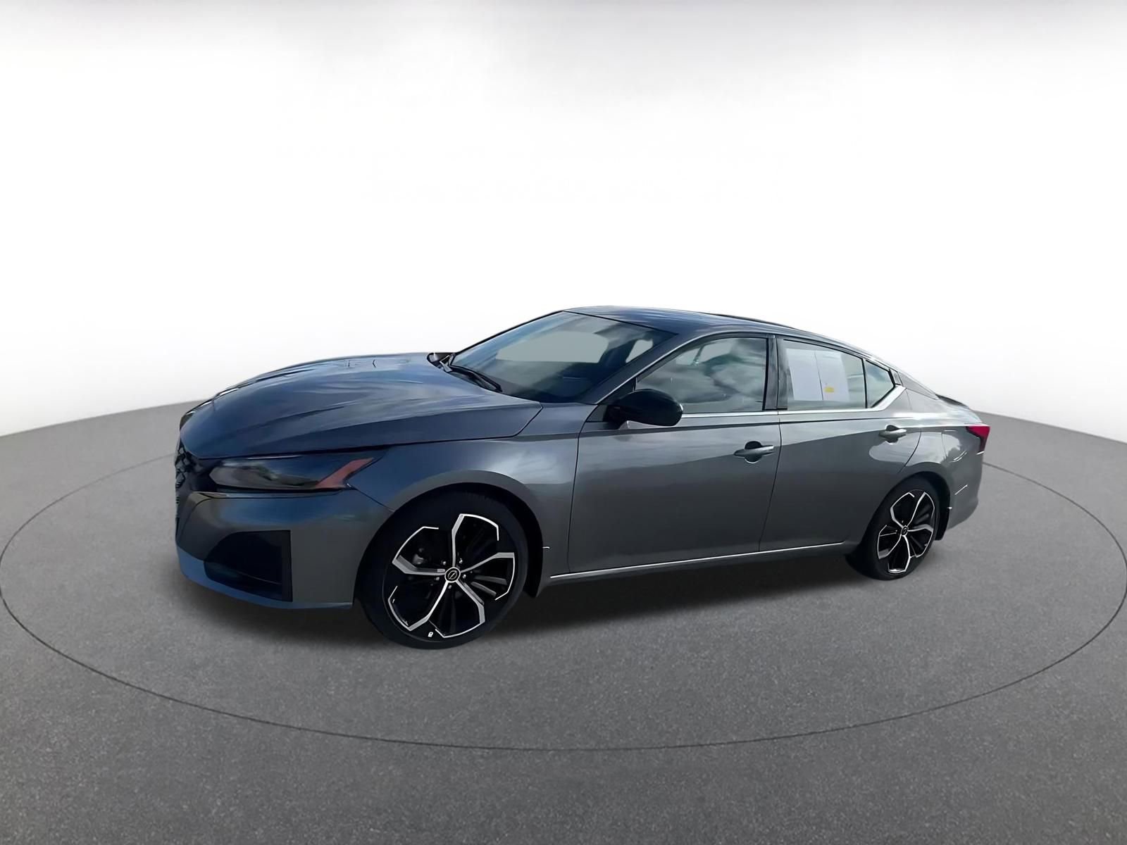 Thumbnail: 2025 Nissan Altima - 8