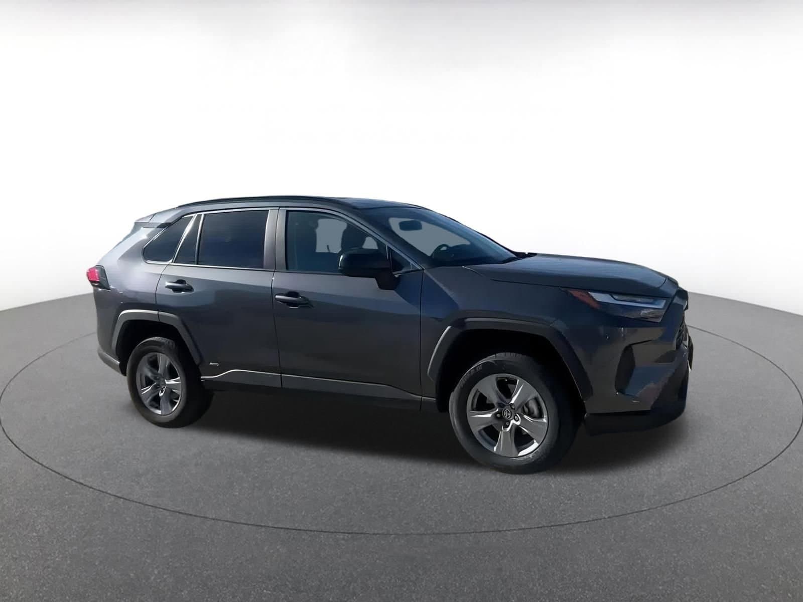 Thumbnail: 2025 Toyota RAV4 - 2