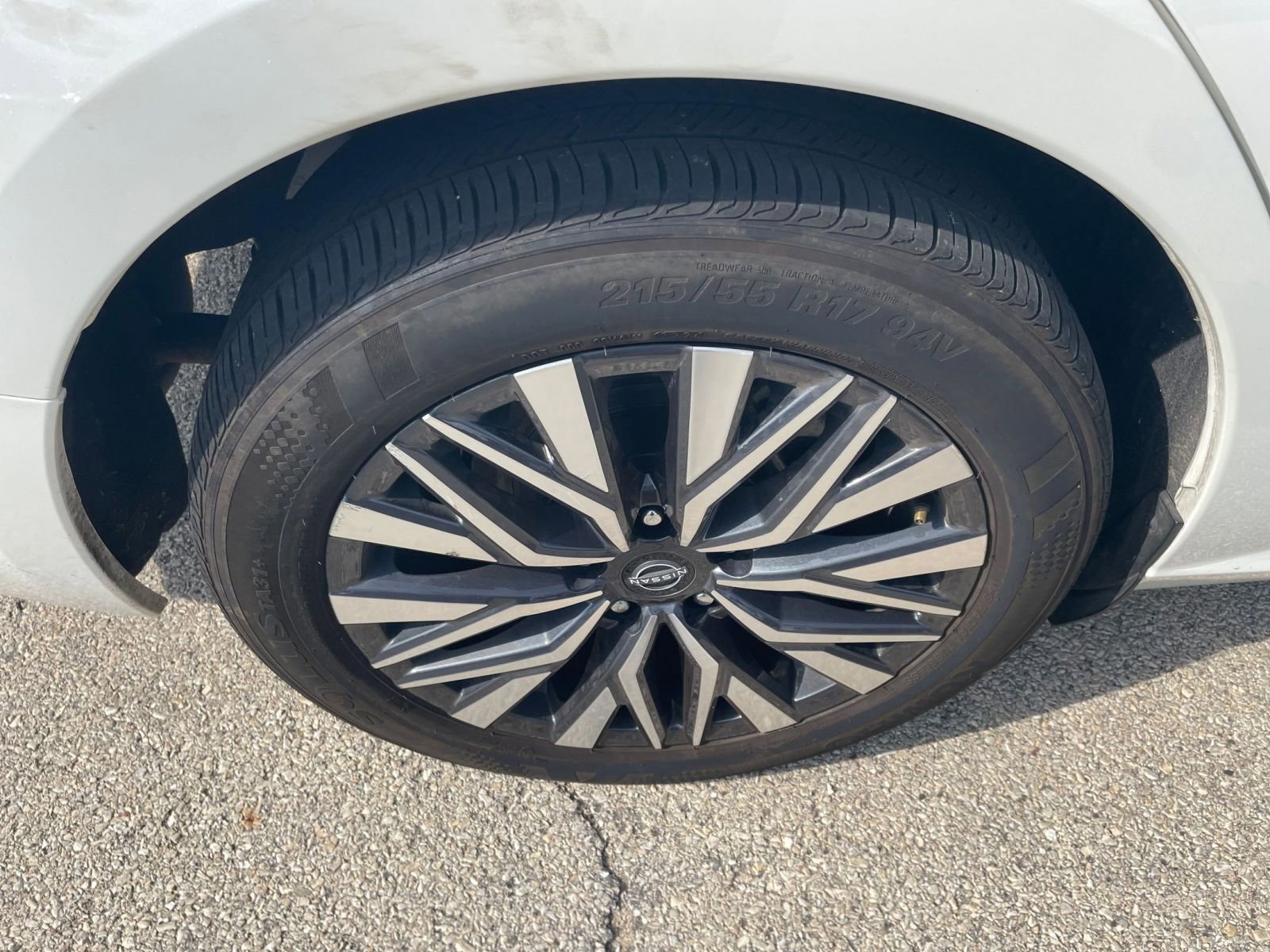 Thumbnail: 2024 Nissan Altima - 29