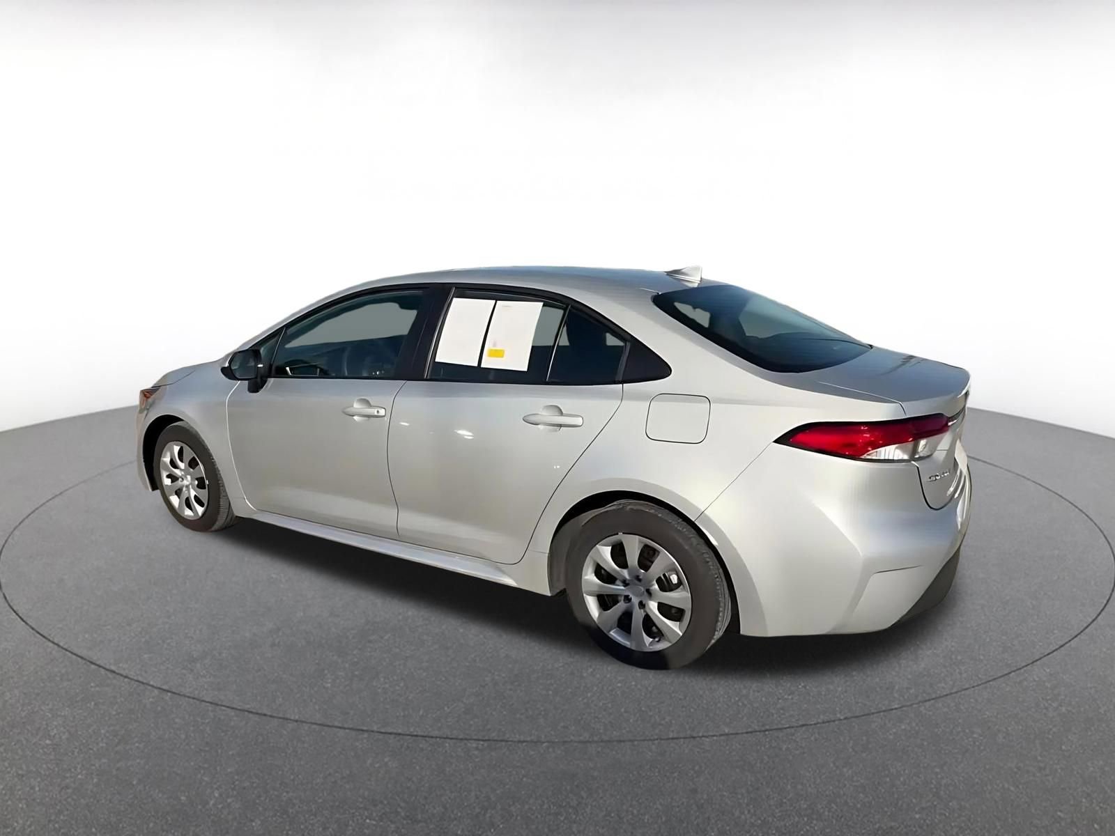 Thumbnail: 2025 Toyota Corolla - 10