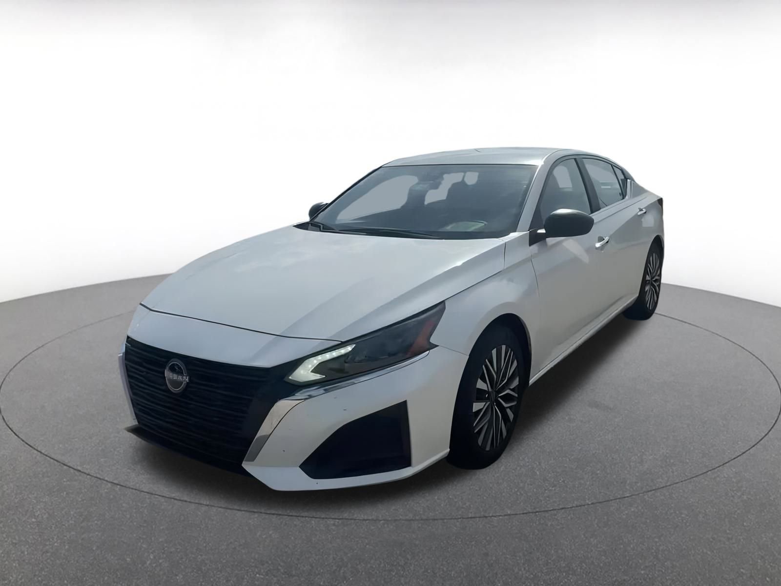 Thumbnail: 2024 Nissan Altima - 7