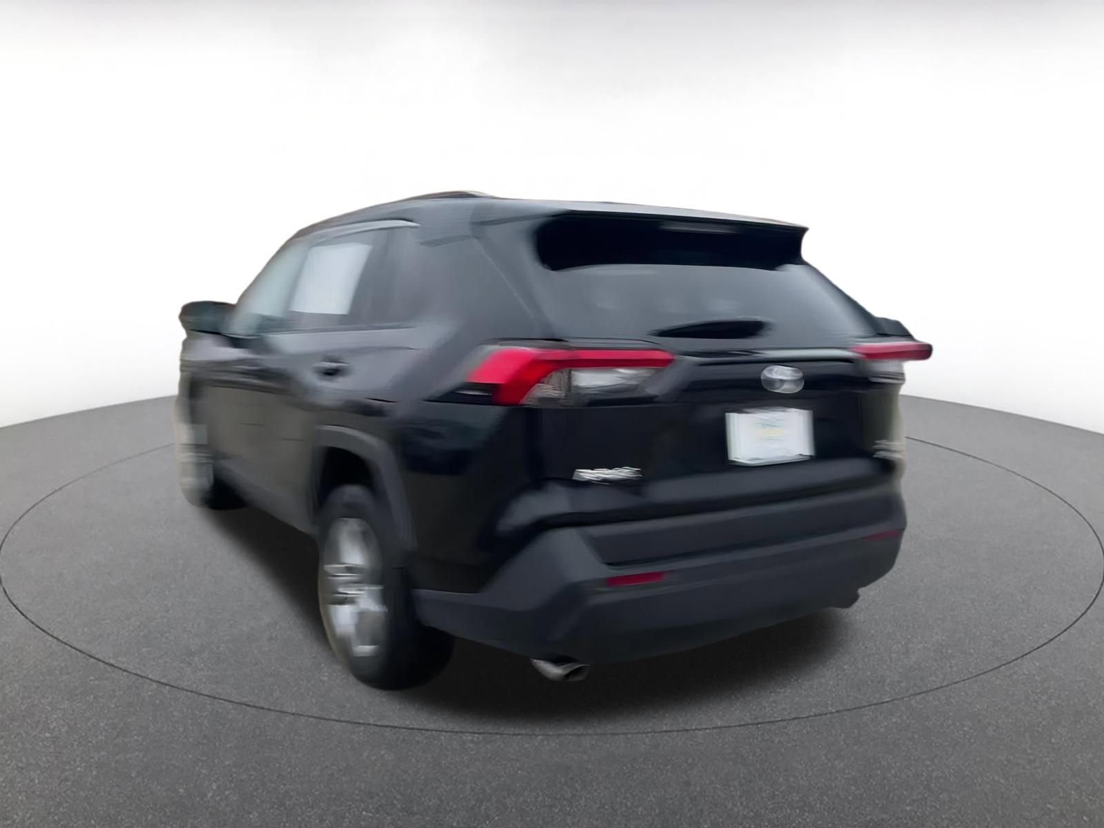 Thumbnail: 2025 Toyota RAV4 - 11