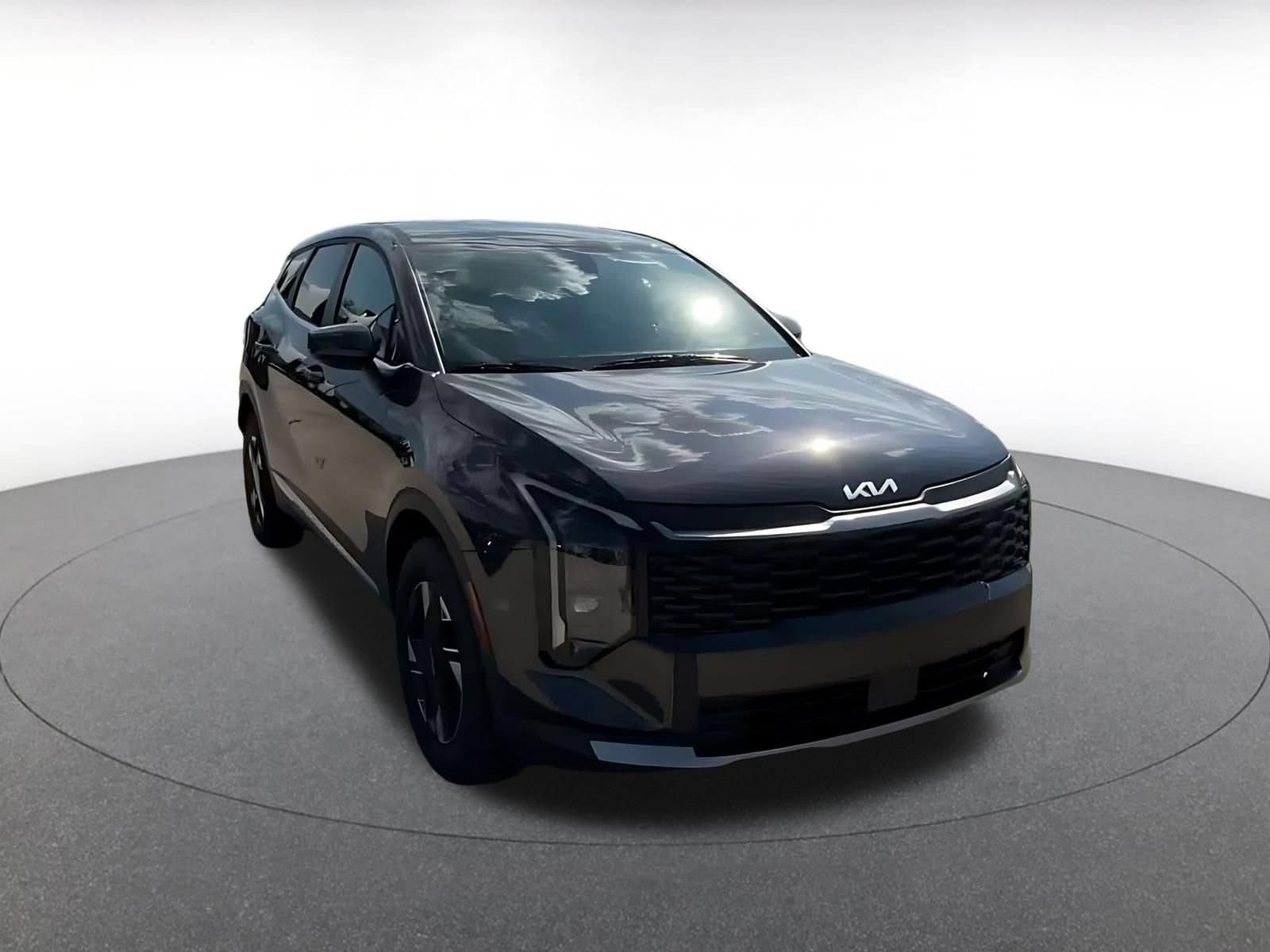 Thumbnail: 2026 Kia Sportage - 3