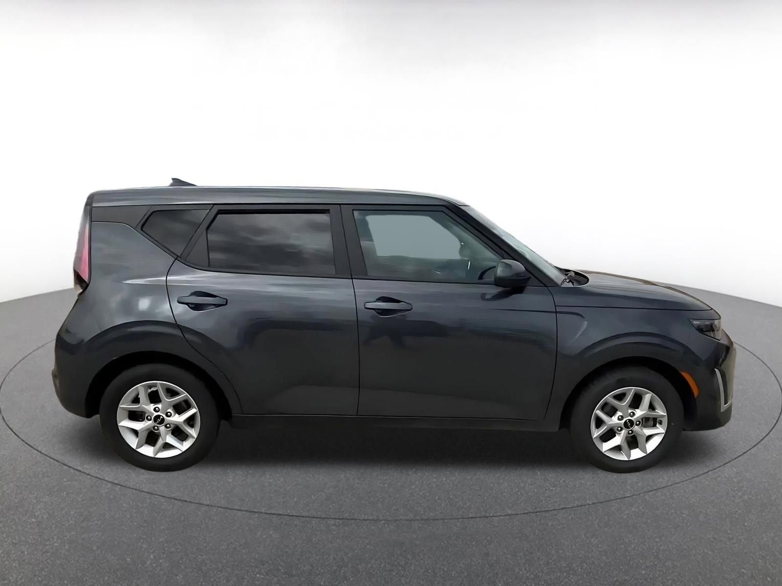Thumbnail: 2025 Kia Soul - 16