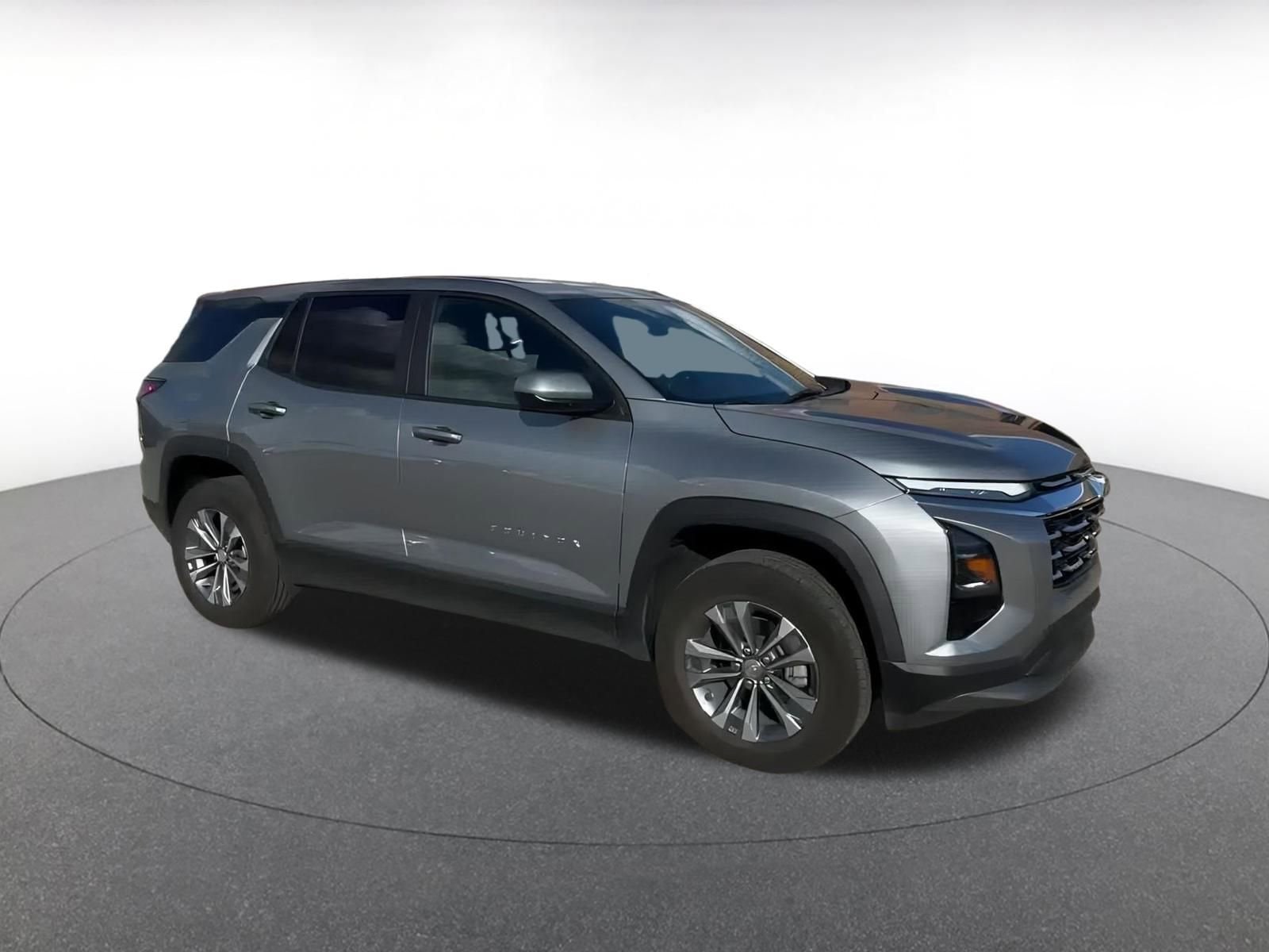 Thumbnail: 2025 Chevrolet Equinox - 2