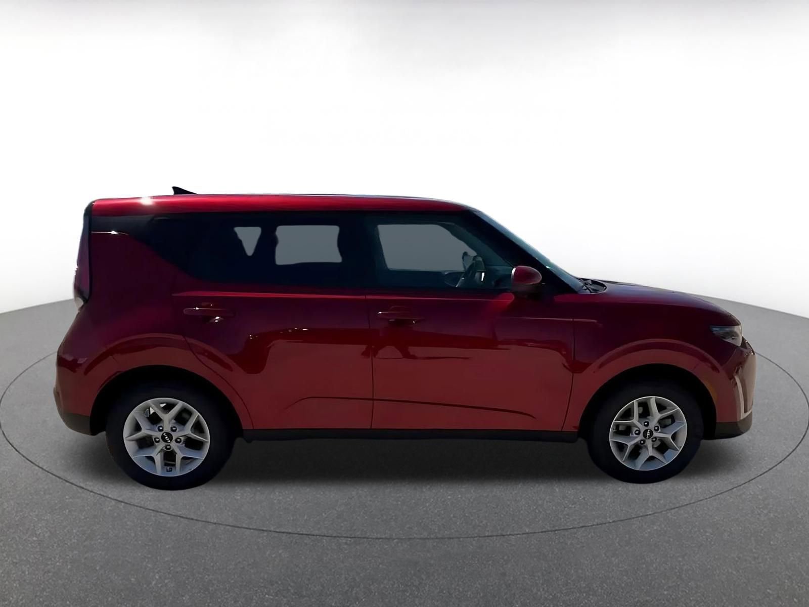 Thumbnail: 2025 Kia Soul - 16