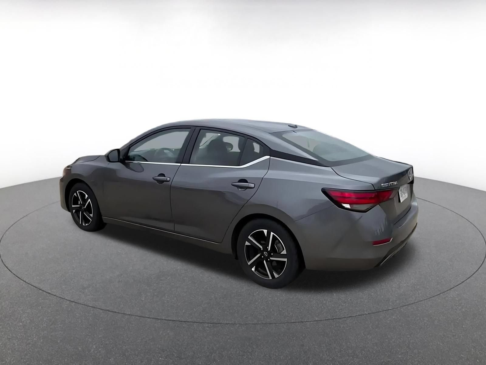 Thumbnail: 2025 Nissan Sentra - 9