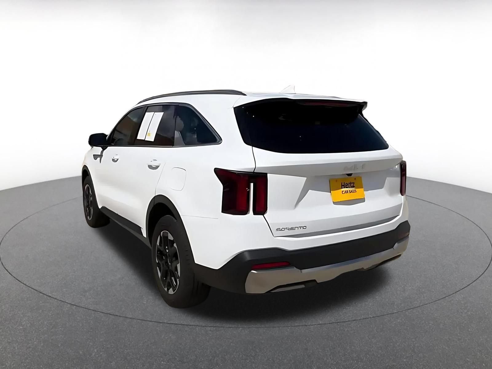 Thumbnail: 2024 Kia Sorento - 12