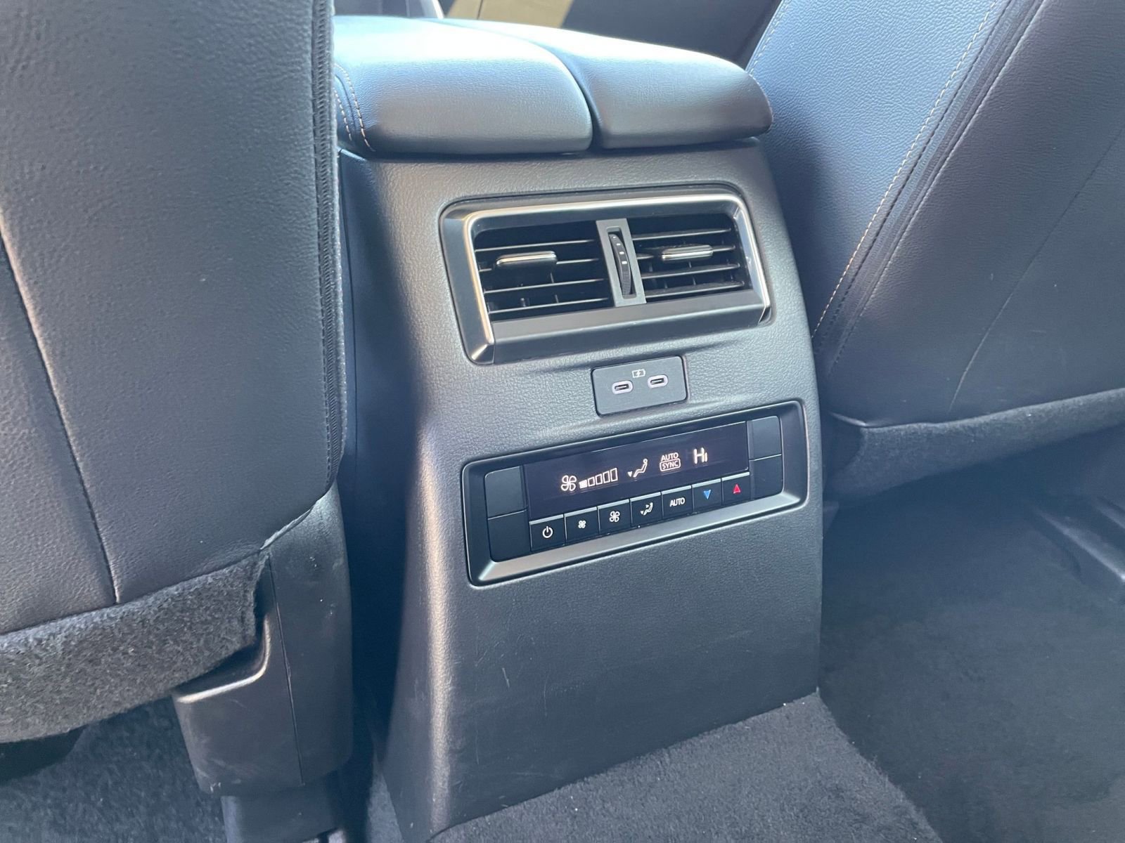 Thumbnail: 2025 Mazda CX-90 - 25