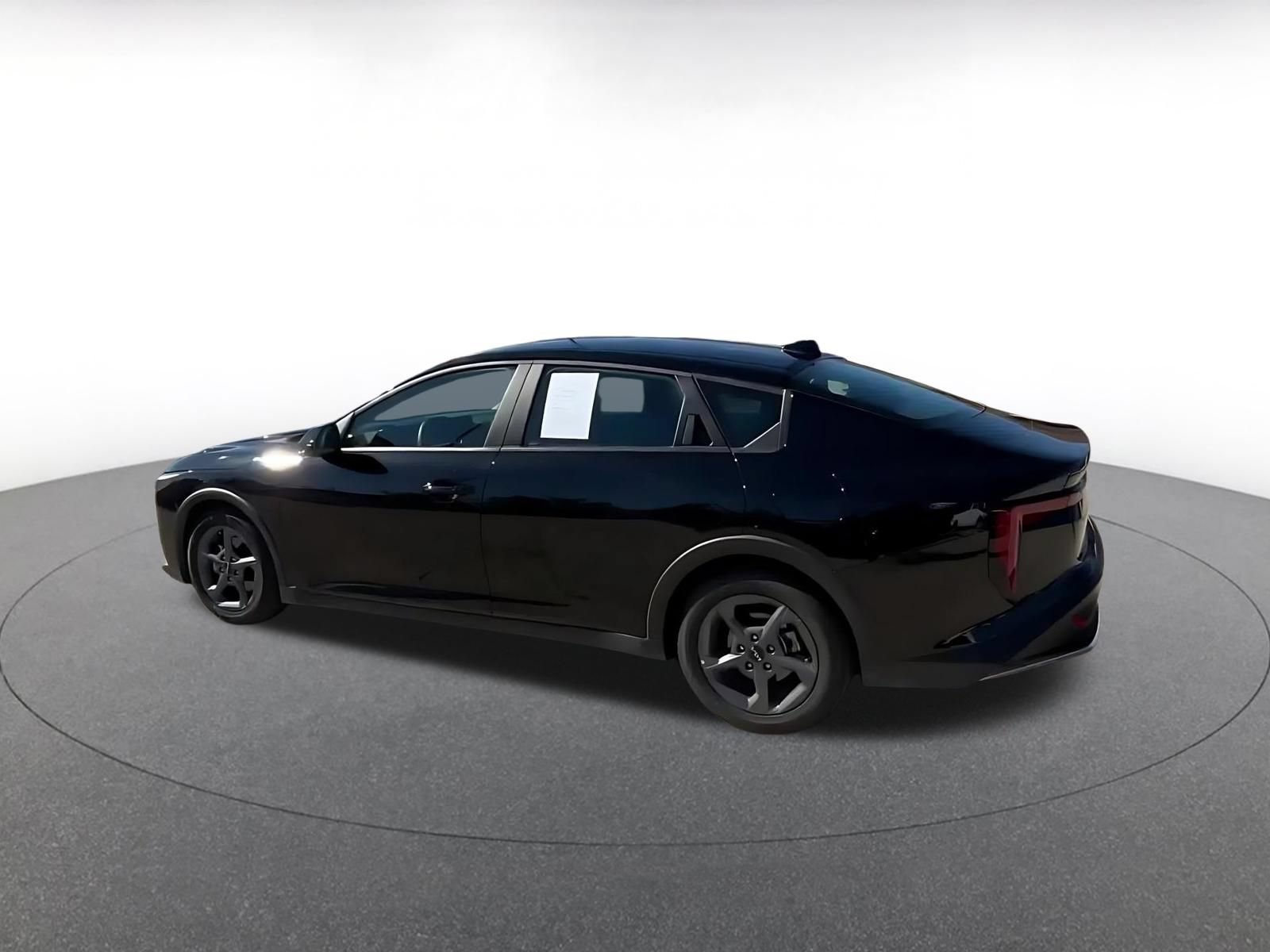 Thumbnail: 2025 Kia K4 - 8