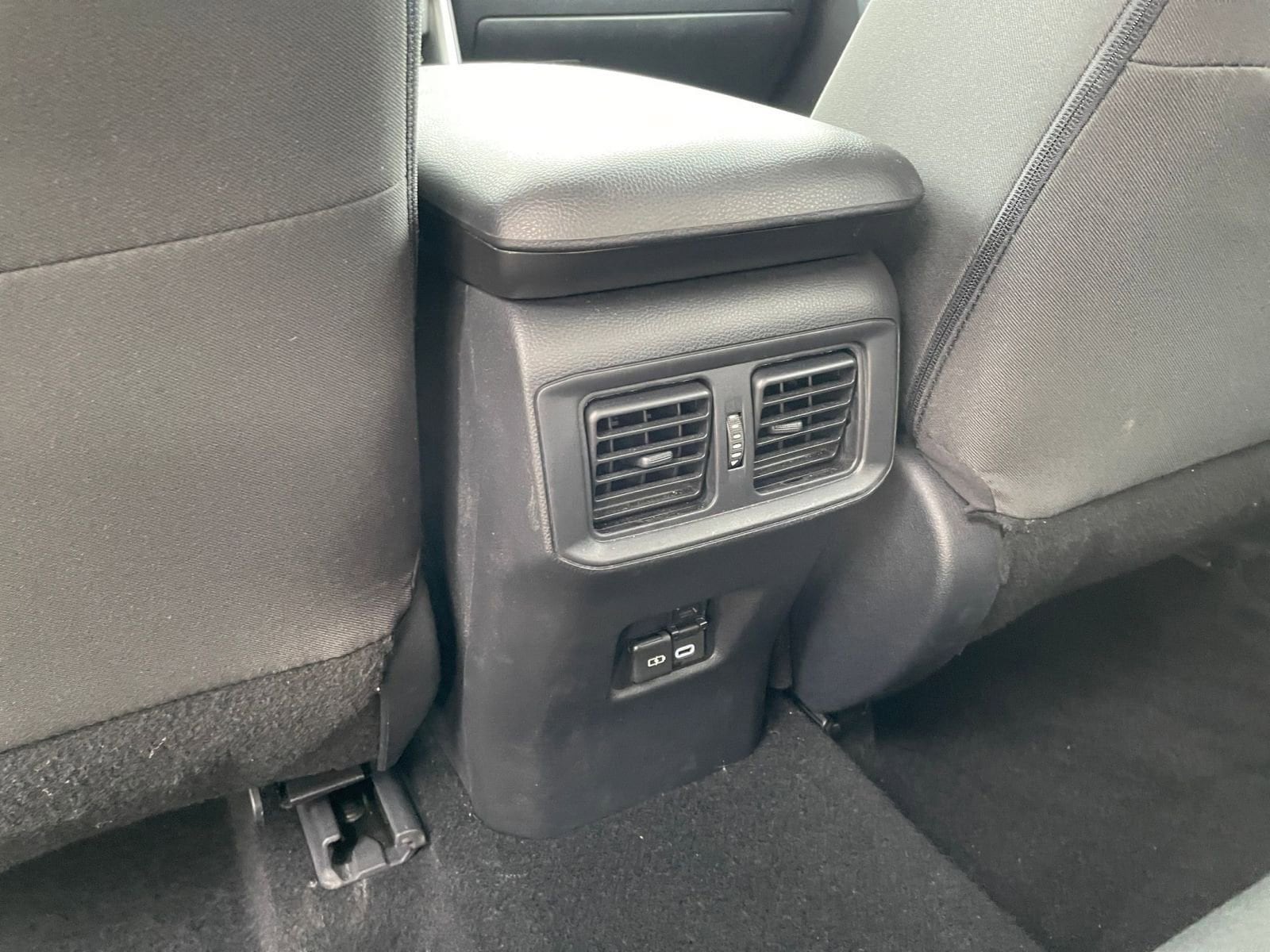 Thumbnail: 2025 Toyota RAV4 - 24