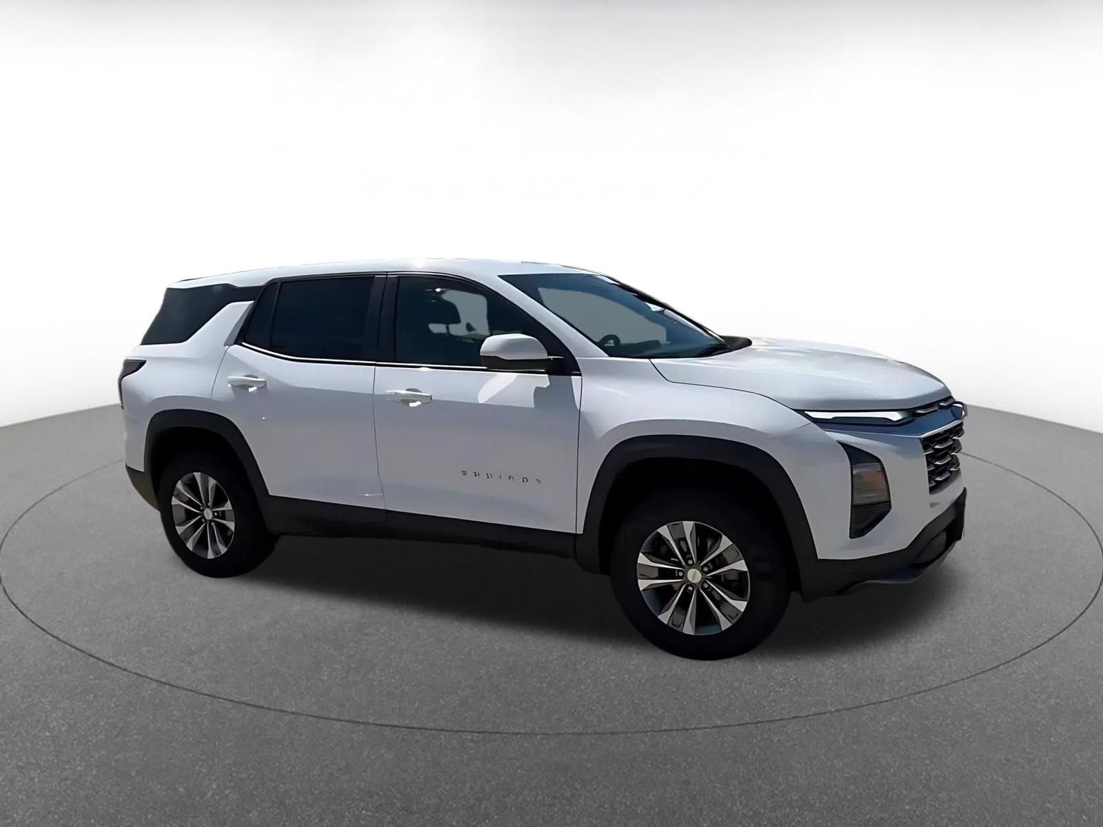 Thumbnail: 2025 Chevrolet Equinox - 2