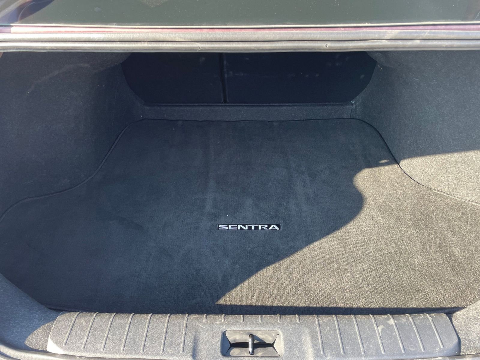 Thumbnail: 2024 Nissan Sentra - 31
