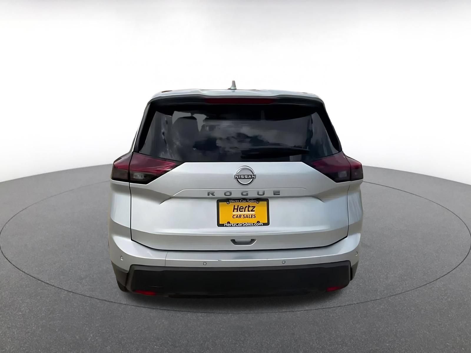 Thumbnail: 2025 Nissan Rogue - 12