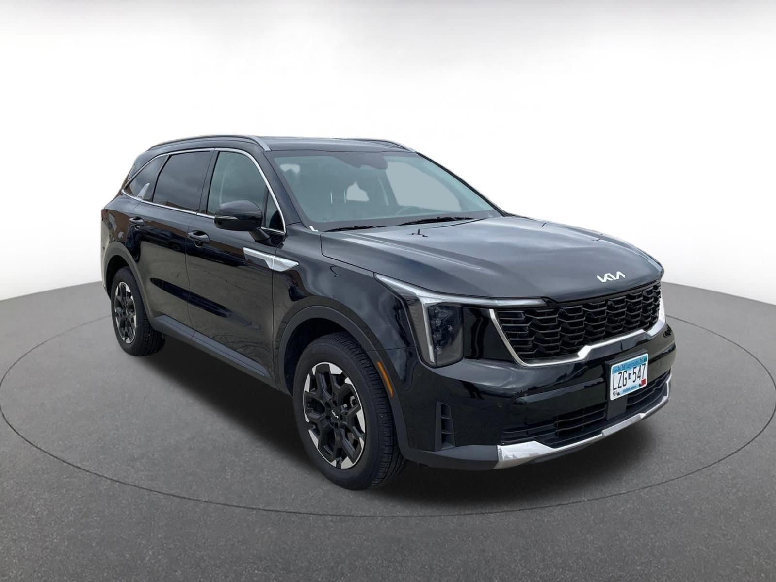 Thumbnail: 2024 Kia Sorento - 1