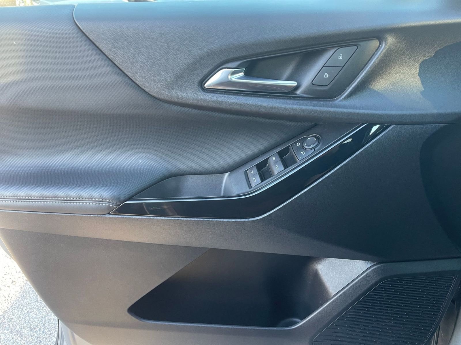 Thumbnail: 2025 Chevrolet Equinox - 20