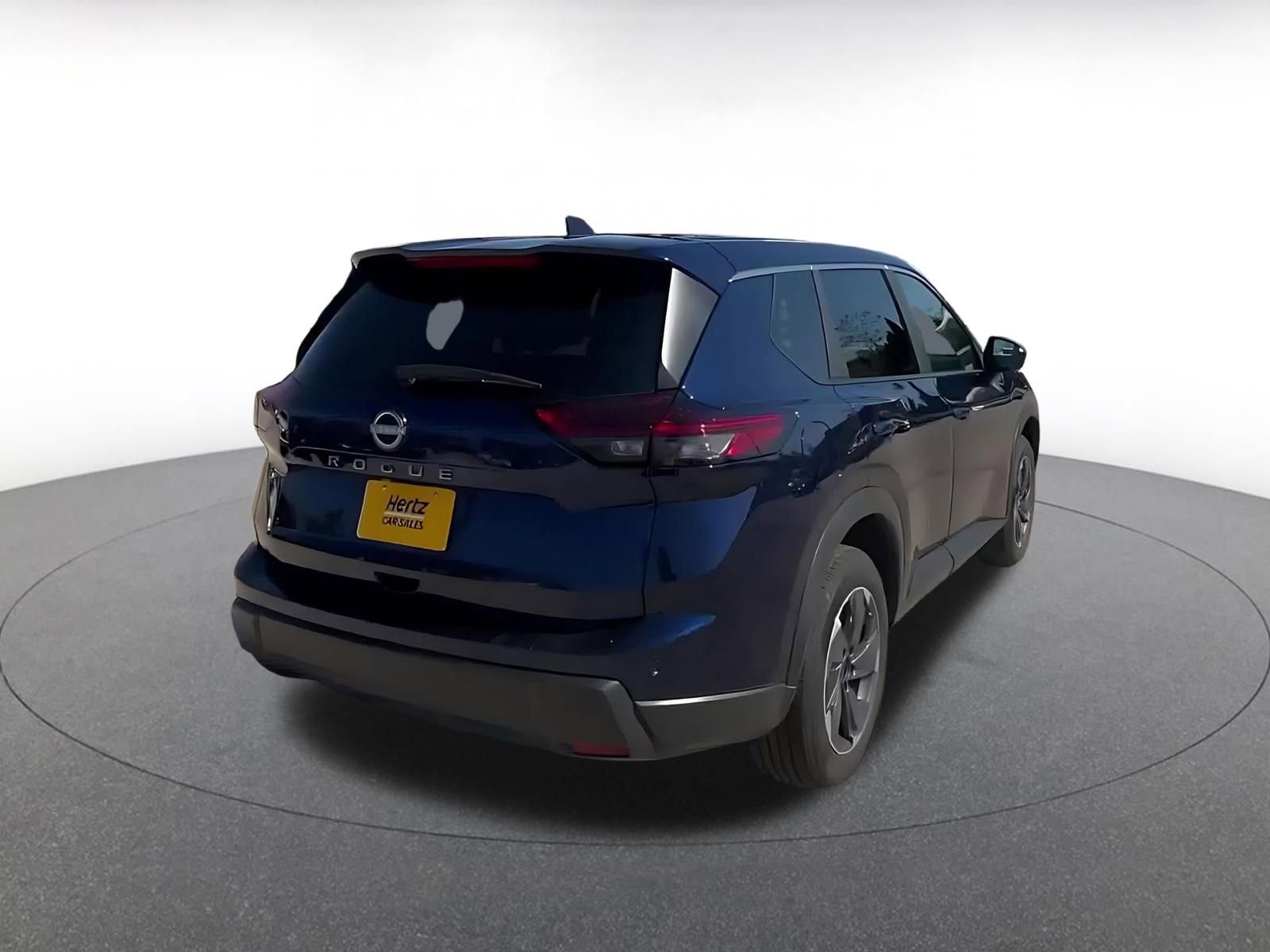Thumbnail: 2025 Nissan Rogue - 14