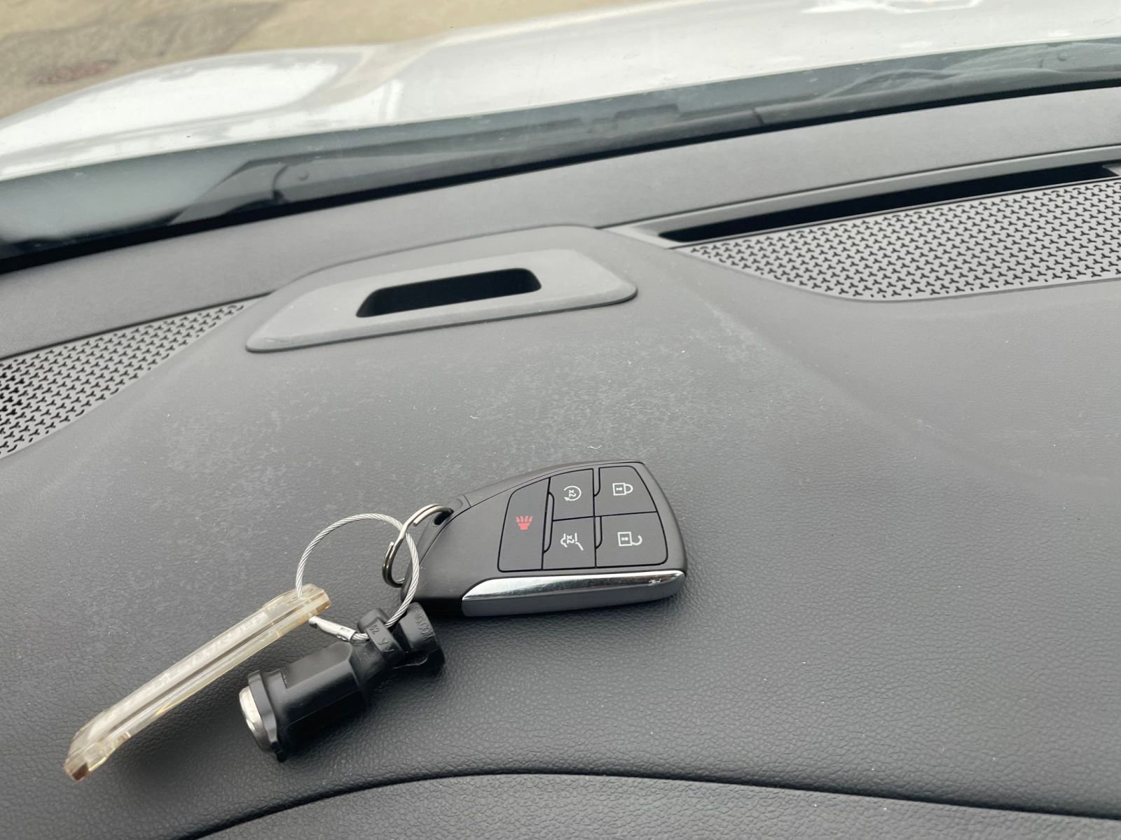 Thumbnail: 2025 Chevrolet Equinox - 21