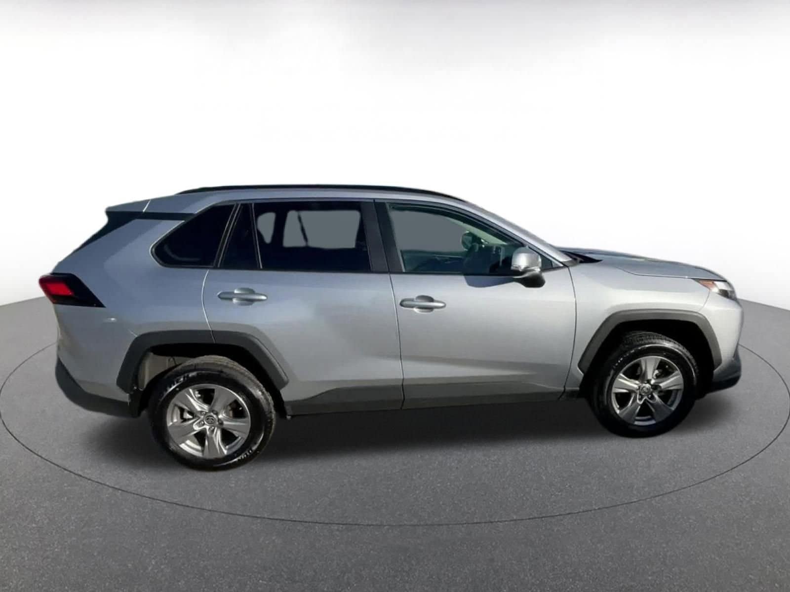 Thumbnail: 2025 Toyota RAV4 - 16