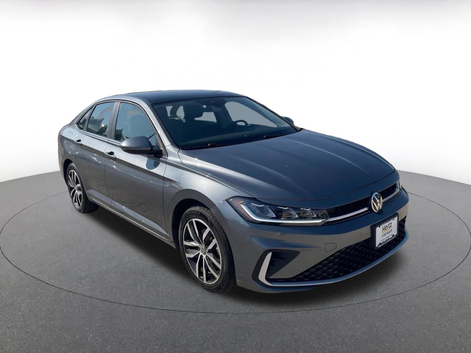 Thumbnail: 2025 Volkswagen Jetta - 1