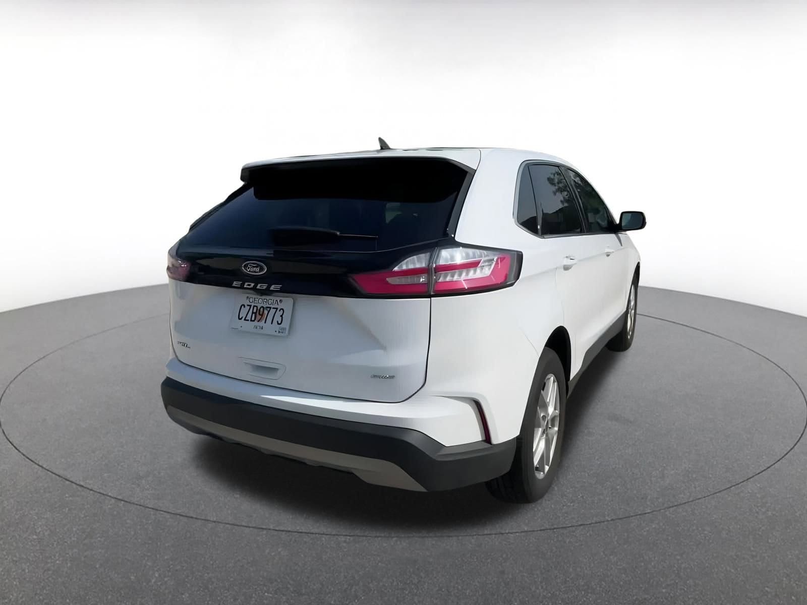 Thumbnail: 2024 Ford Edge - 14