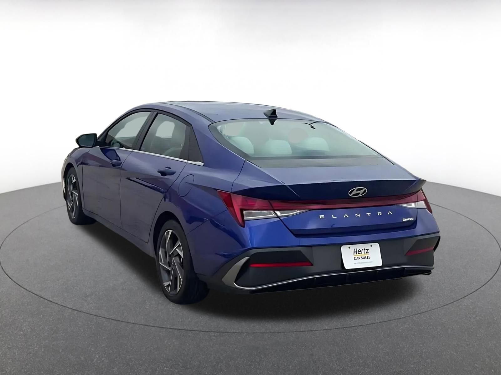 Thumbnail: 2025 Hyundai Elantra - 11