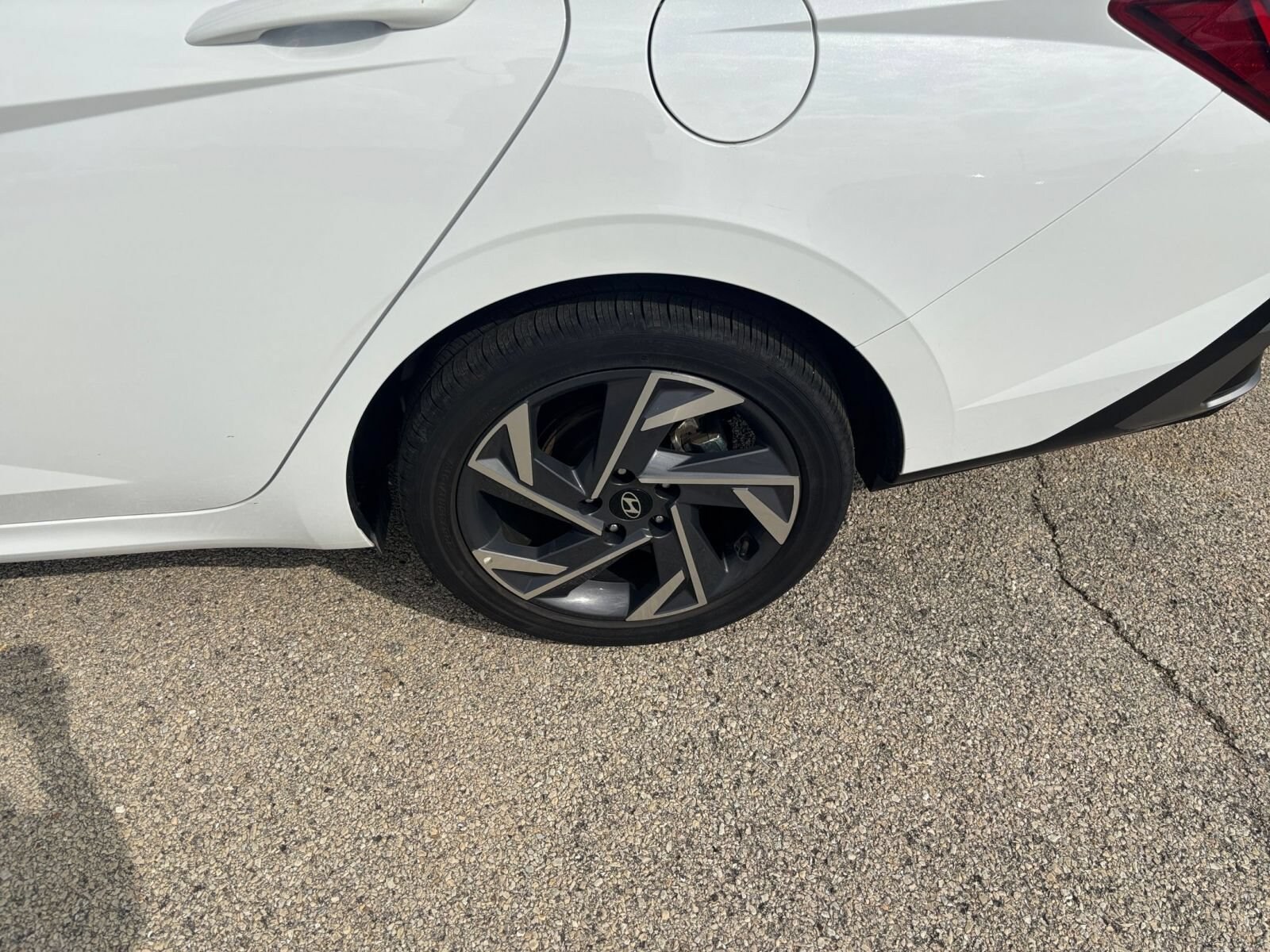 Thumbnail: 2025 Hyundai Elantra - 28
