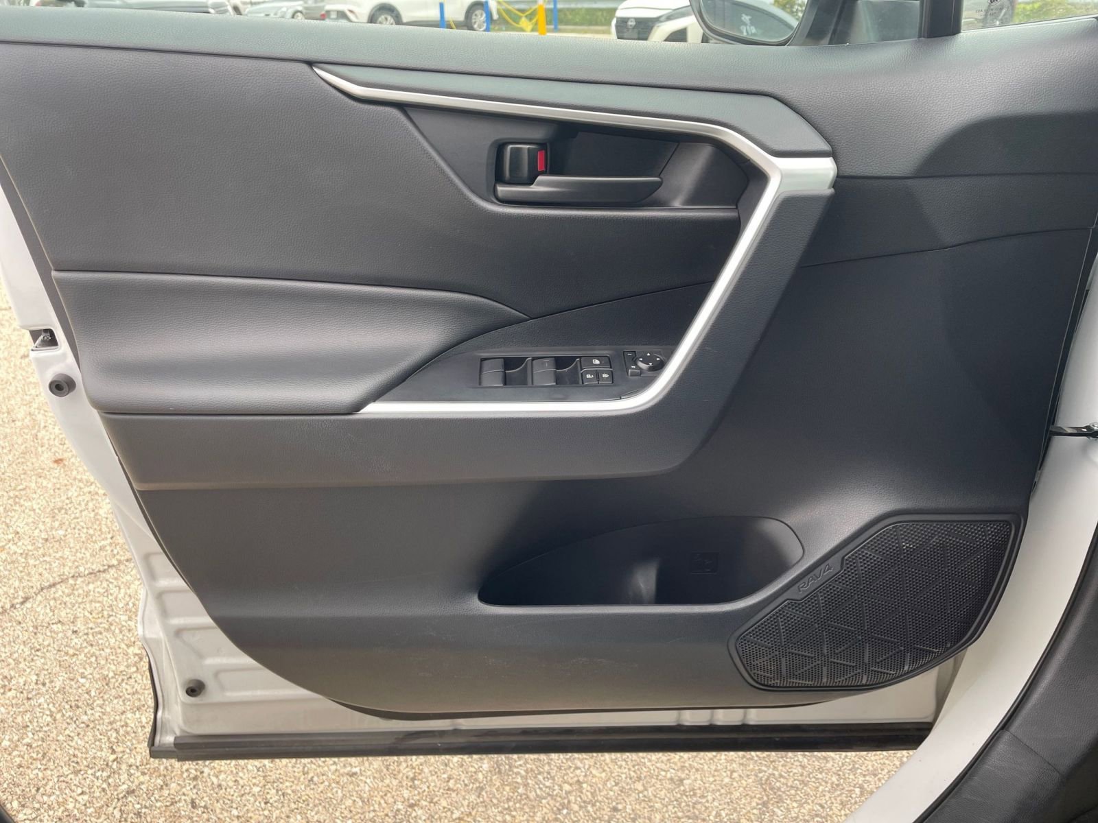 Thumbnail: 2025 Toyota RAV4 - 20