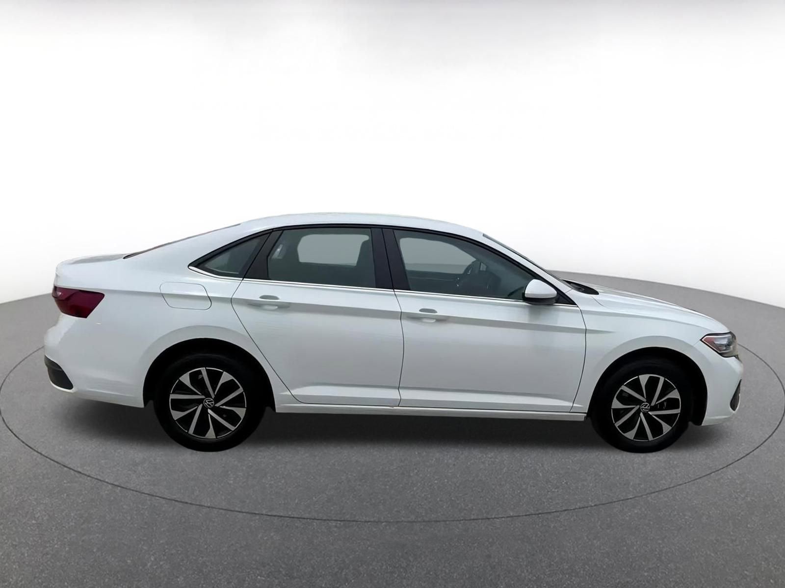 2024 Volkswagen Jetta S 15