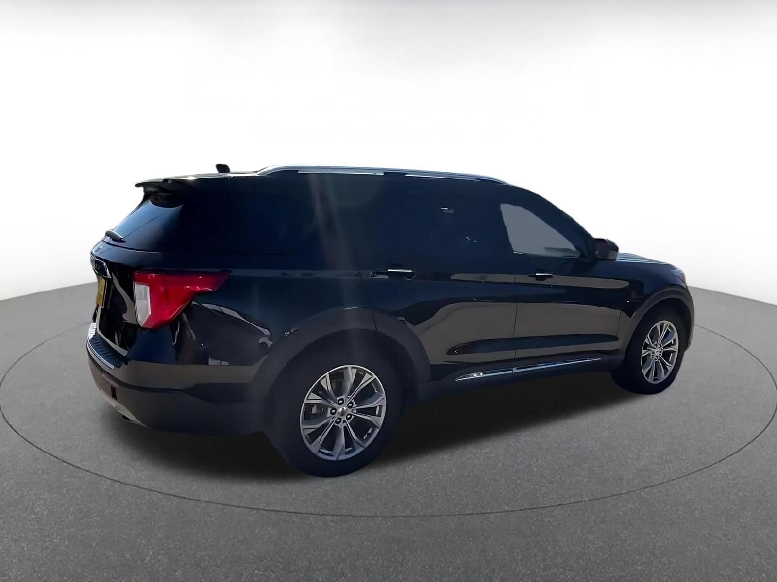 Thumbnail: 2024 Ford Explorer - 14