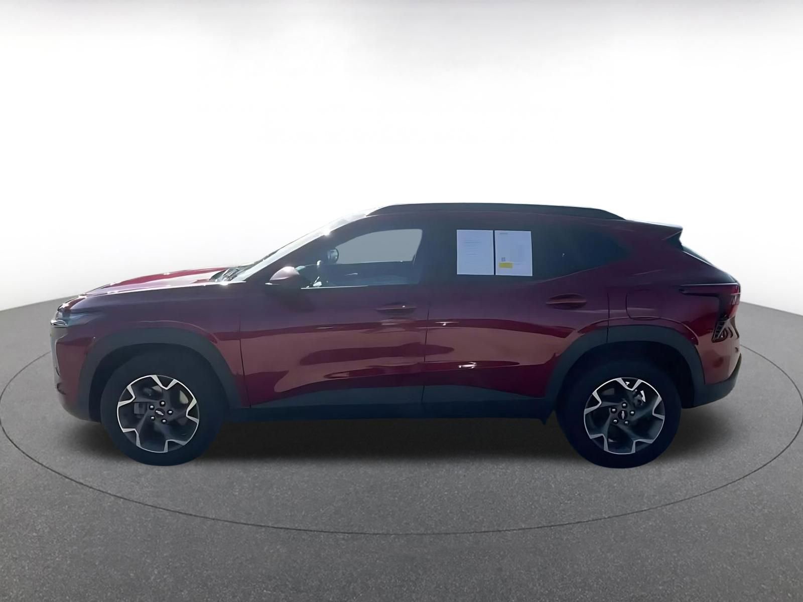 Thumbnail: 2025 Chevrolet Trax - 9
