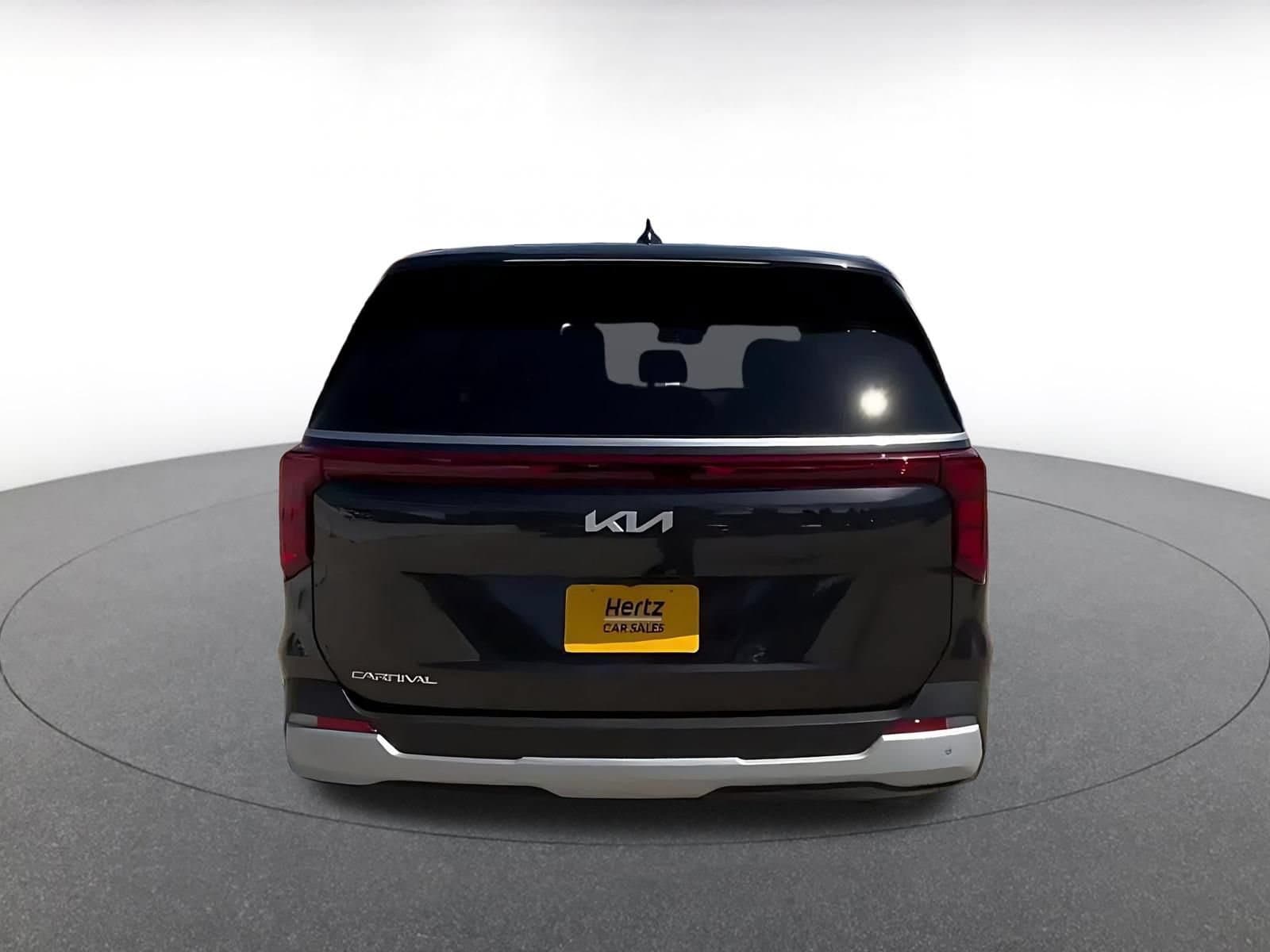 Thumbnail: 2026 Kia Carnival - 12