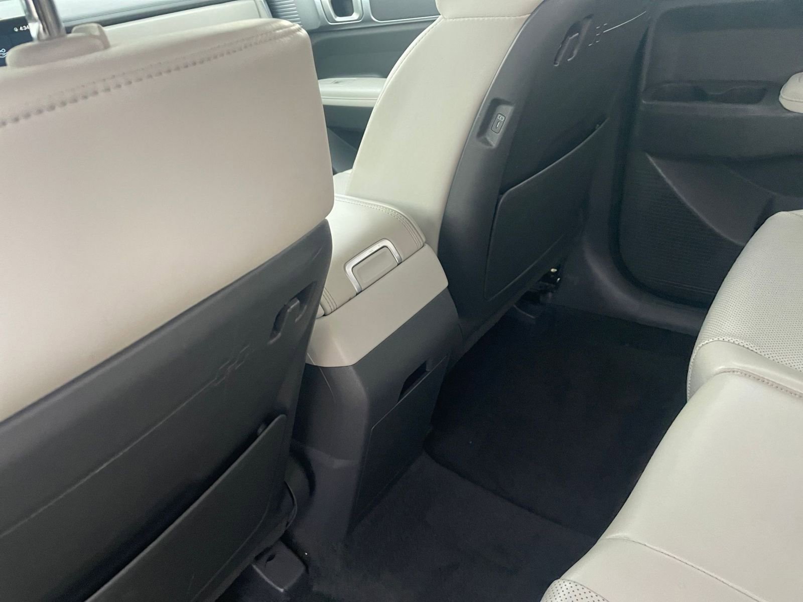 Thumbnail: 2025 Hyundai Santa Fe - 24