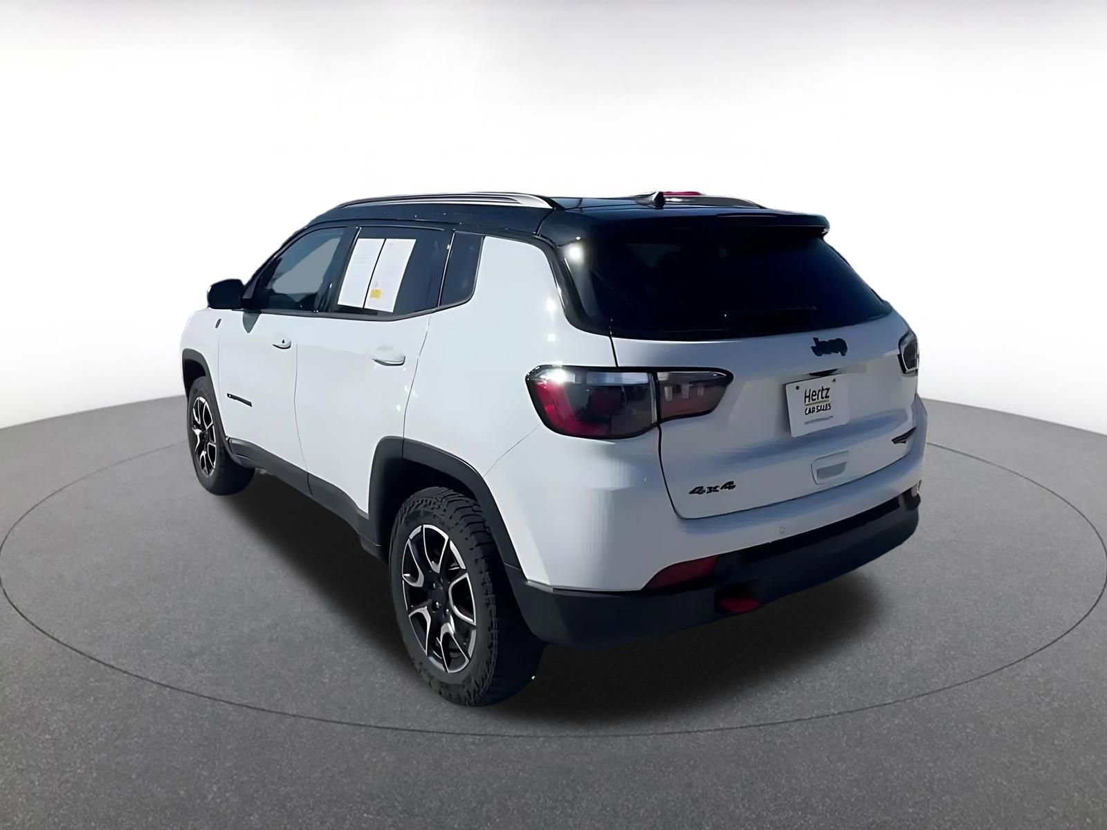 Thumbnail: 2025 Jeep Compass - 15