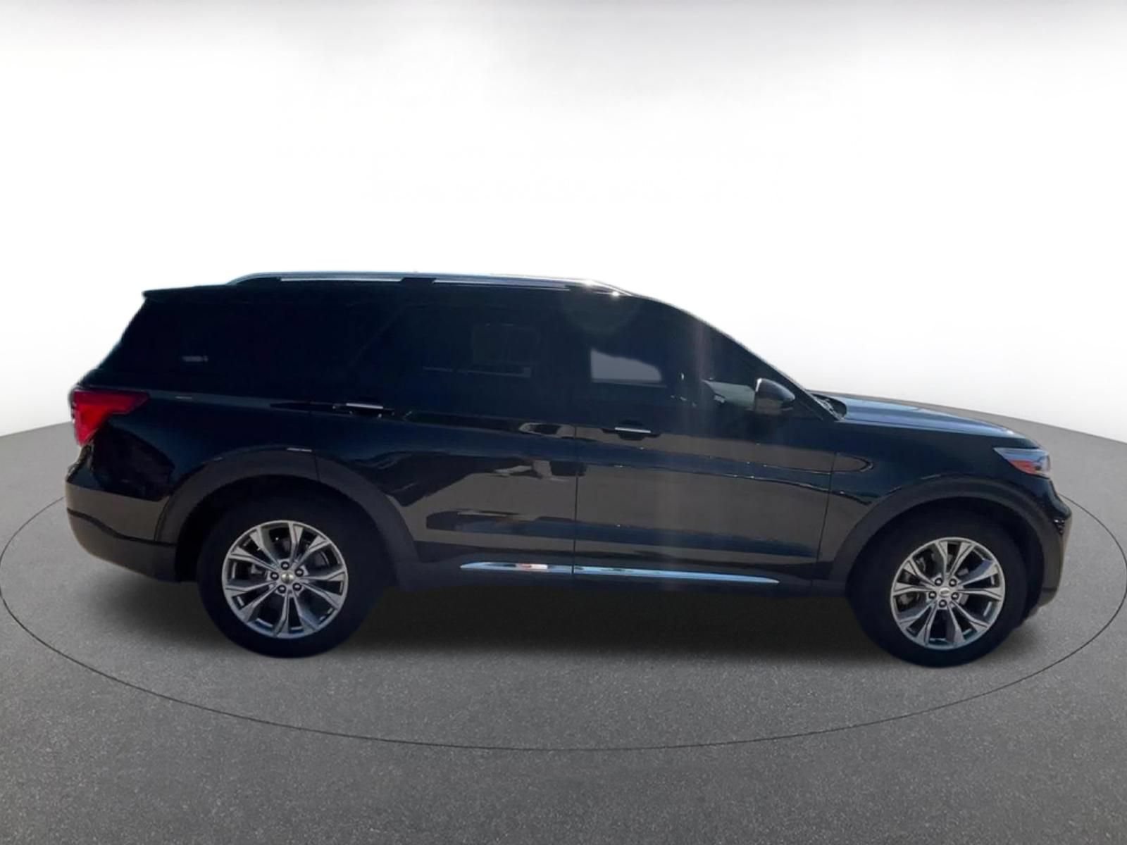 Thumbnail: 2024 Ford Explorer - 16