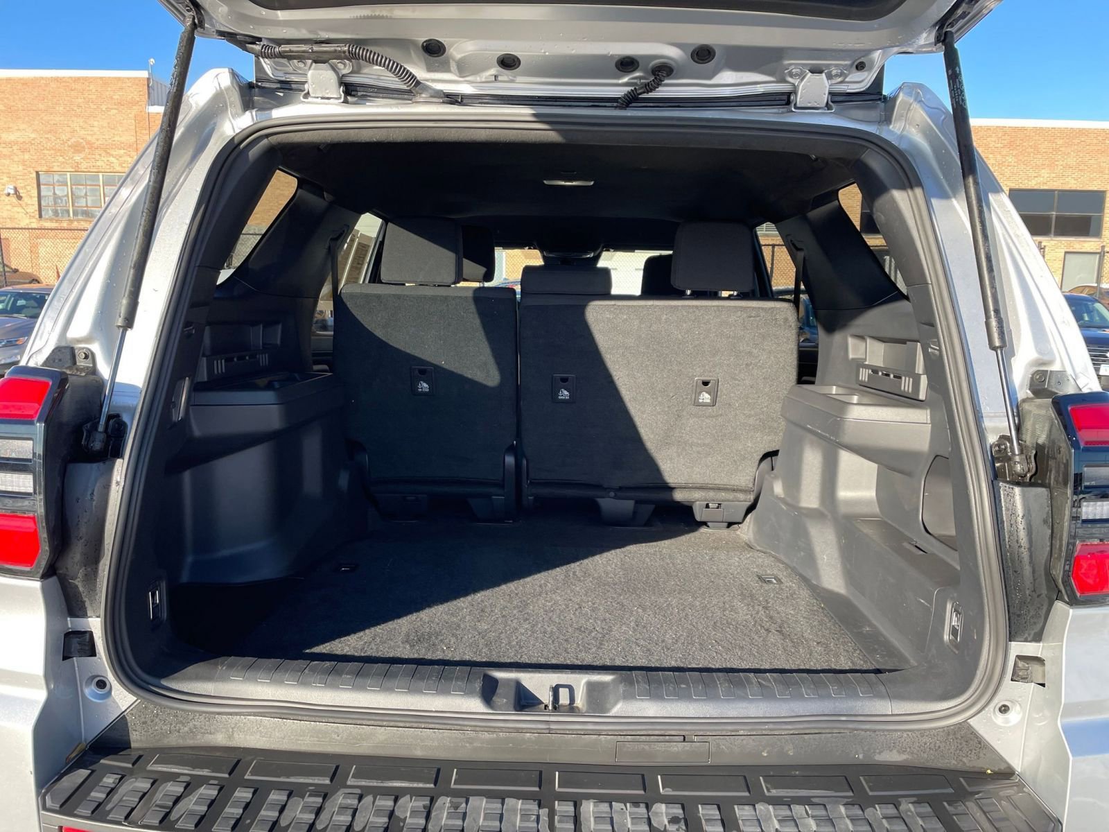 Thumbnail: 2025 Toyota 4Runner - 31