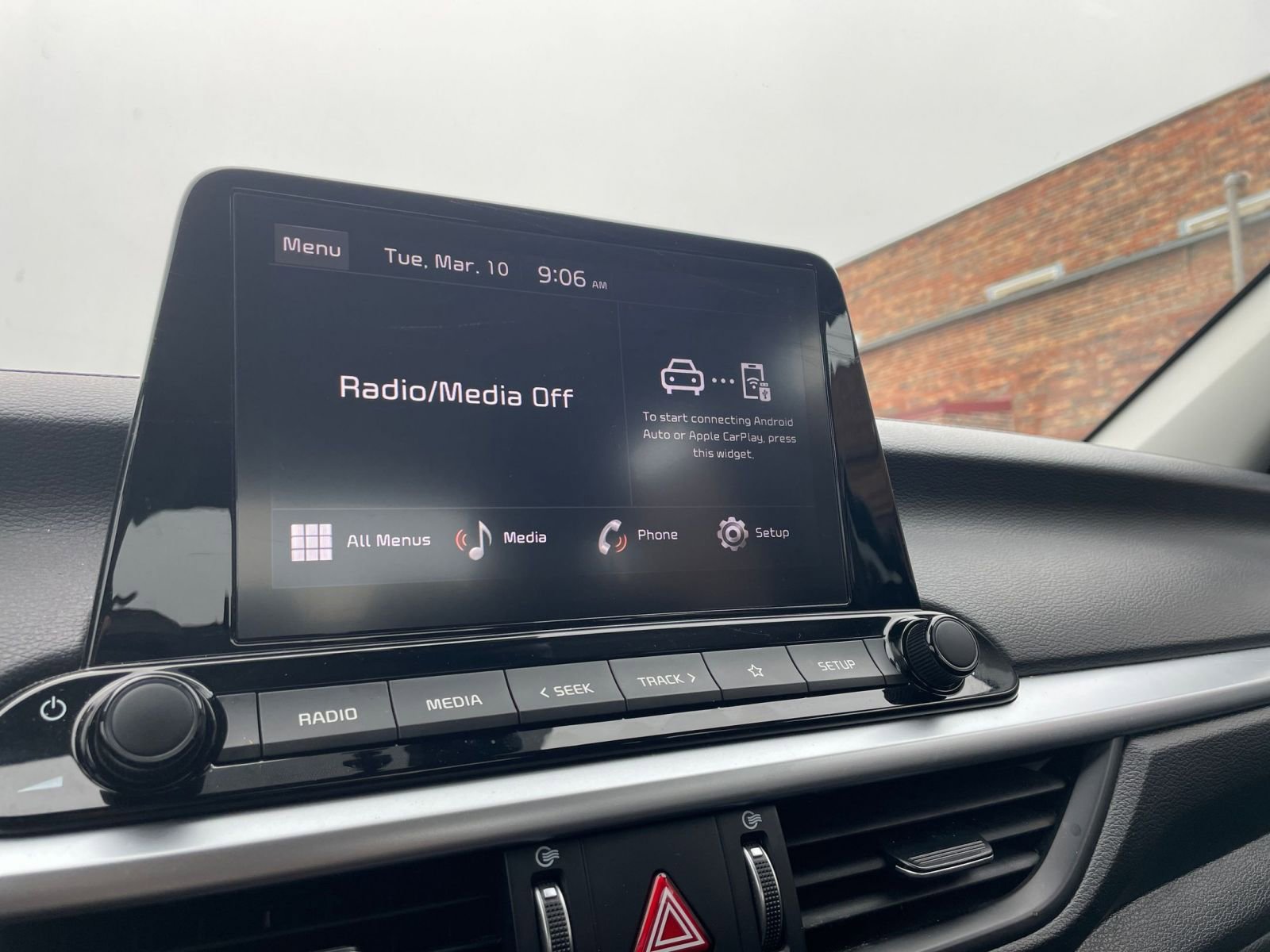 Thumbnail: 2024 Kia Forte - 20