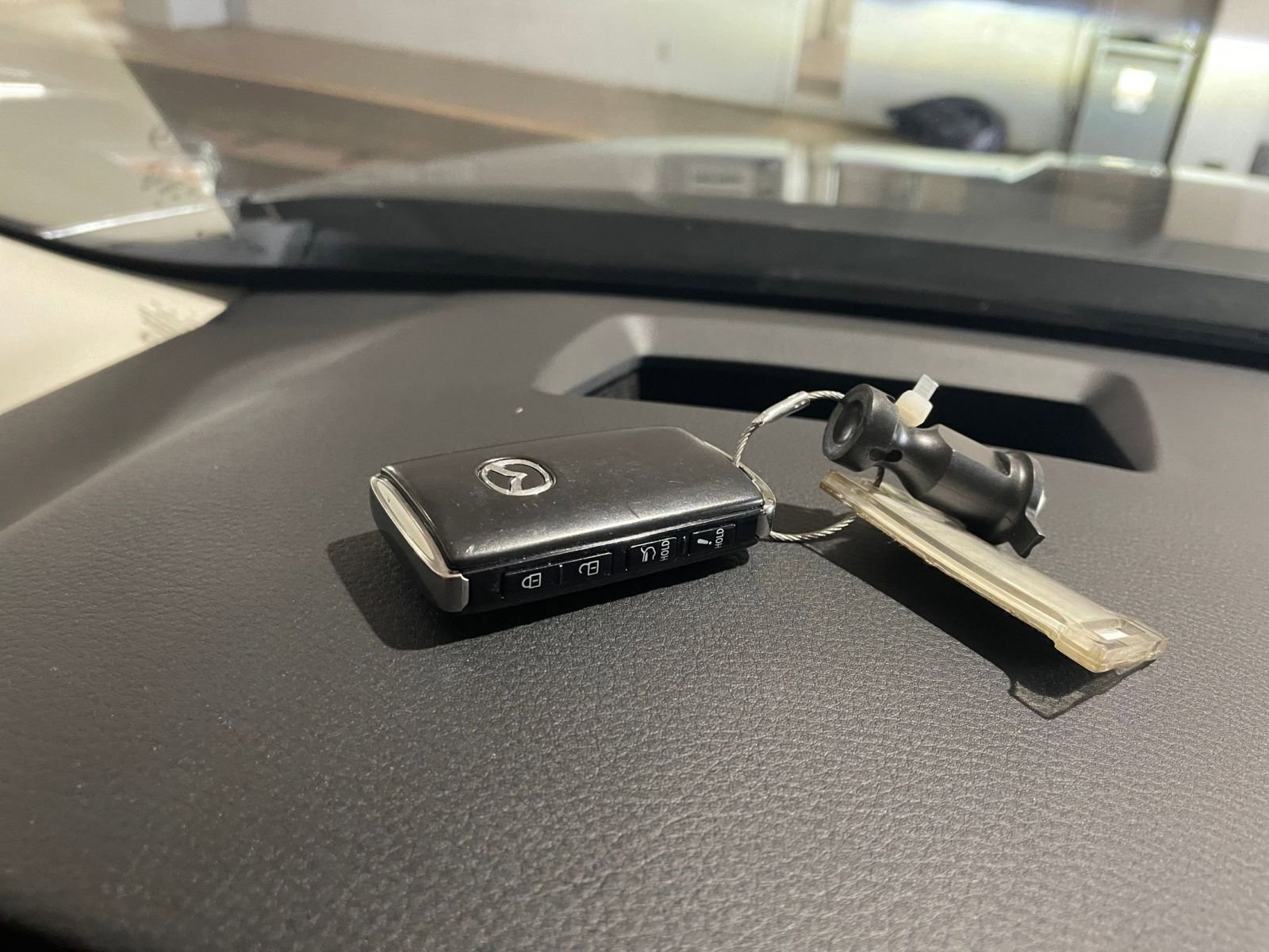 Thumbnail: 2025 Mazda CX-50 - 21