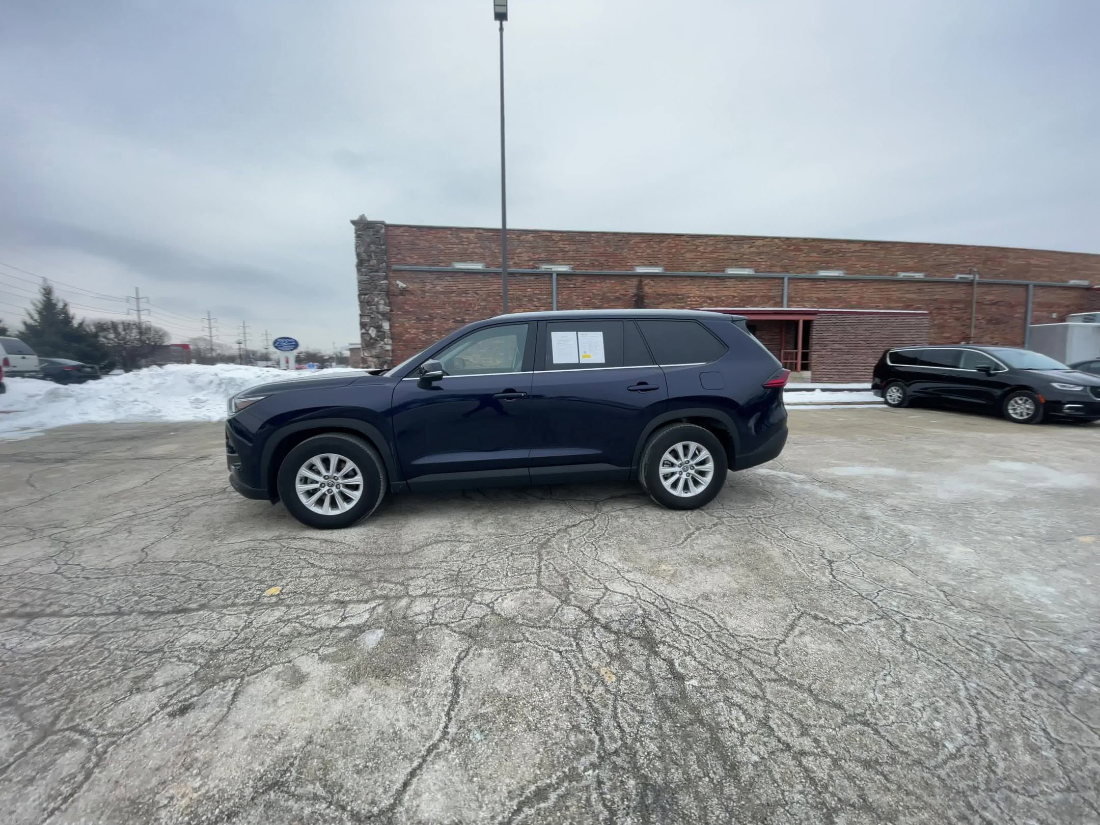 Thumbnail: 2025 Toyota Grand Highlander - 12