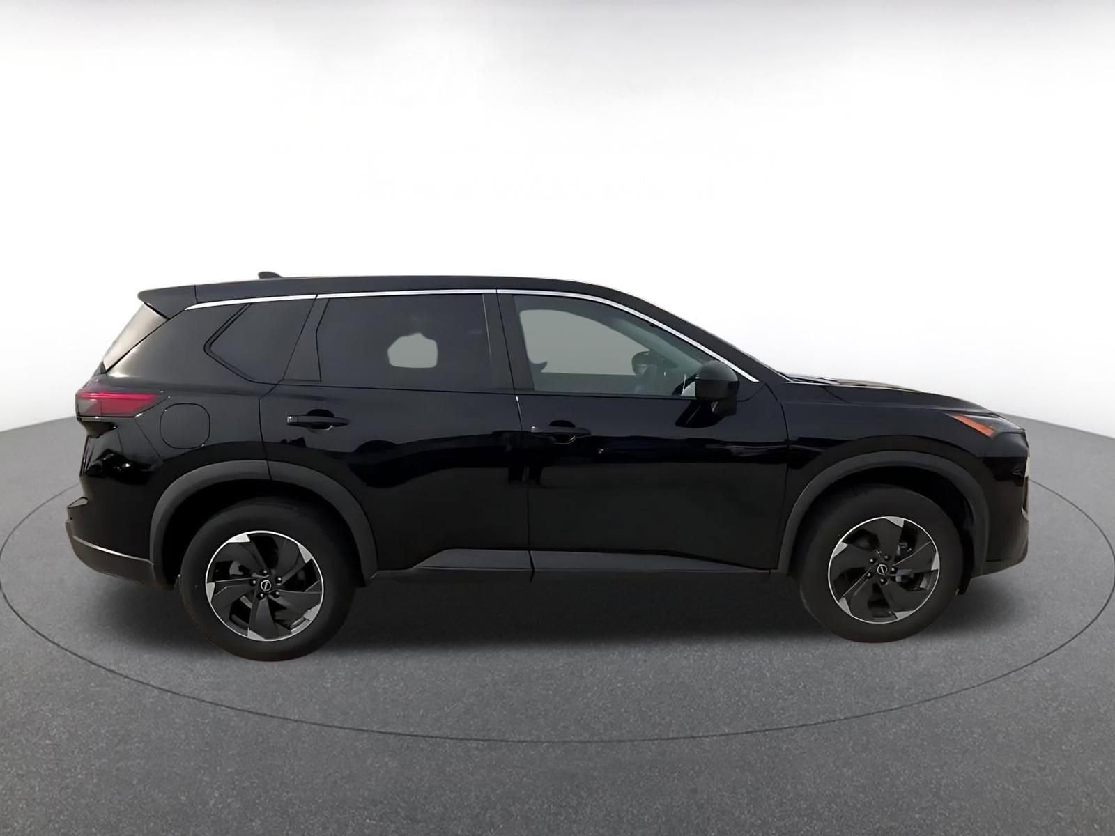 Thumbnail: 2025 Nissan Rogue - 16