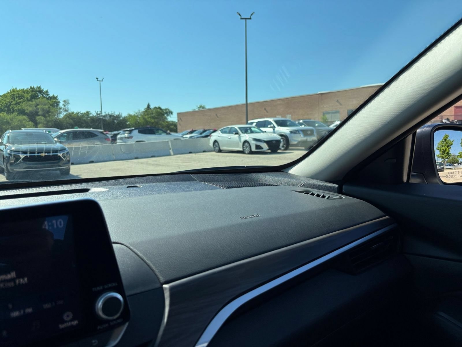 Thumbnail: 2025 Nissan Altima - 28