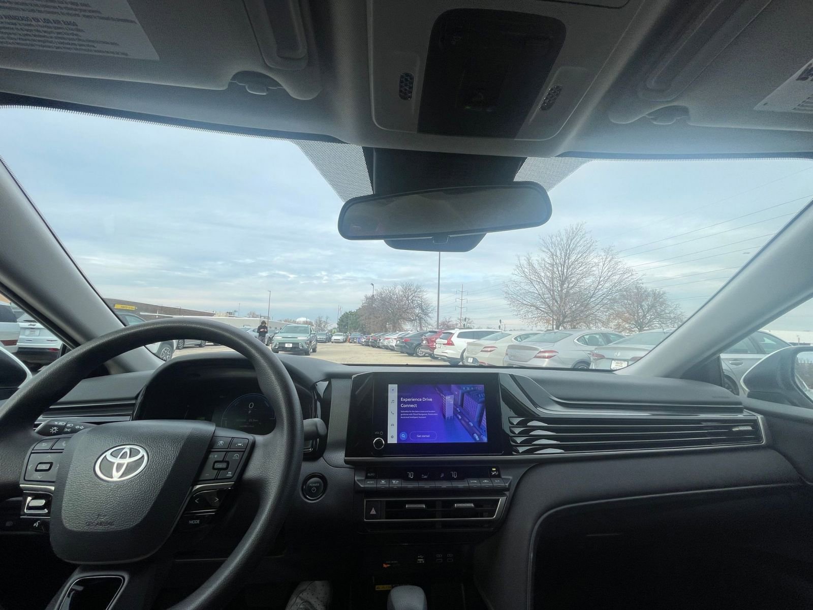 Thumbnail: 2025 Toyota Camry - 33