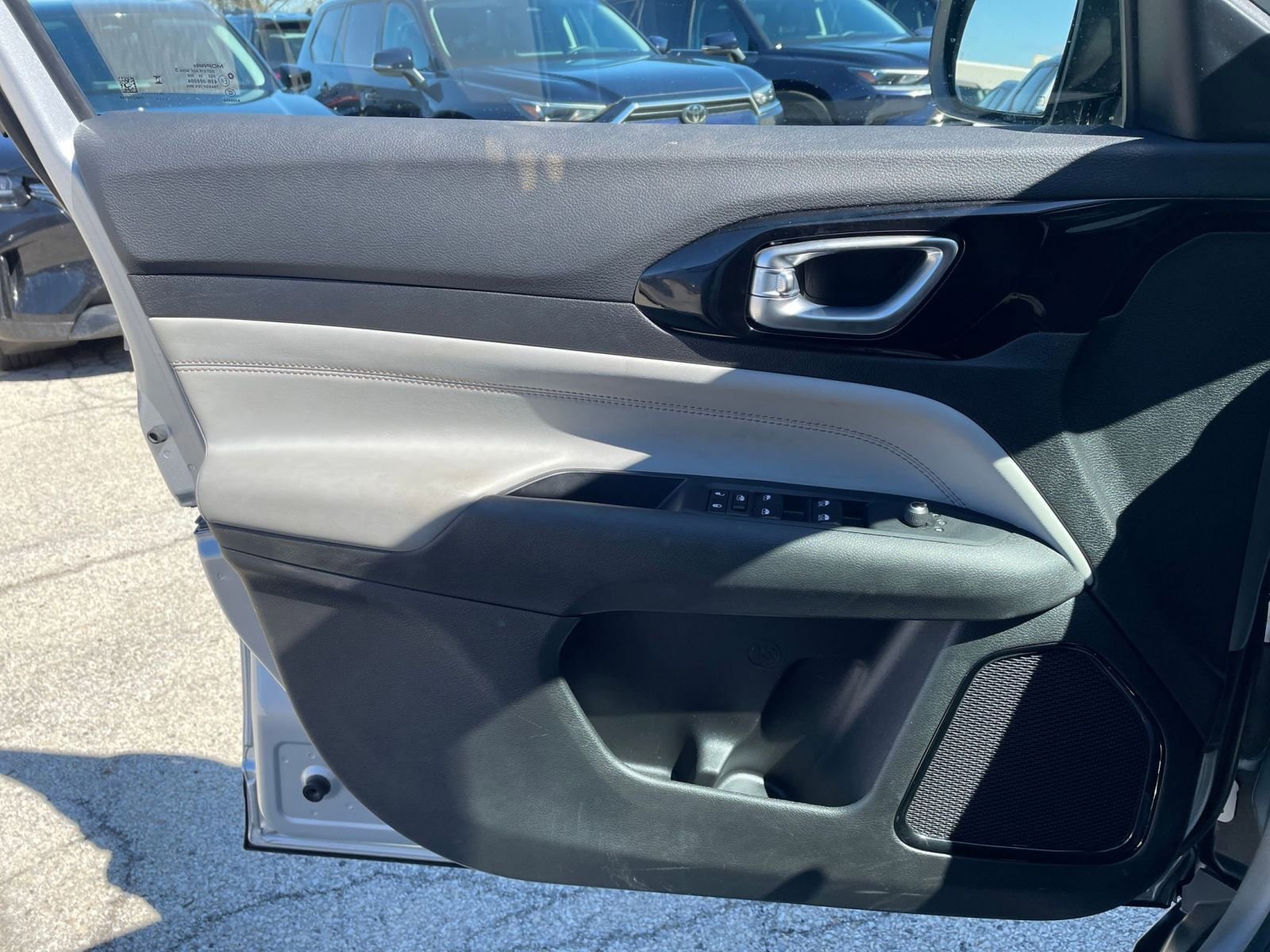 Thumbnail: 2025 Jeep Compass - 18