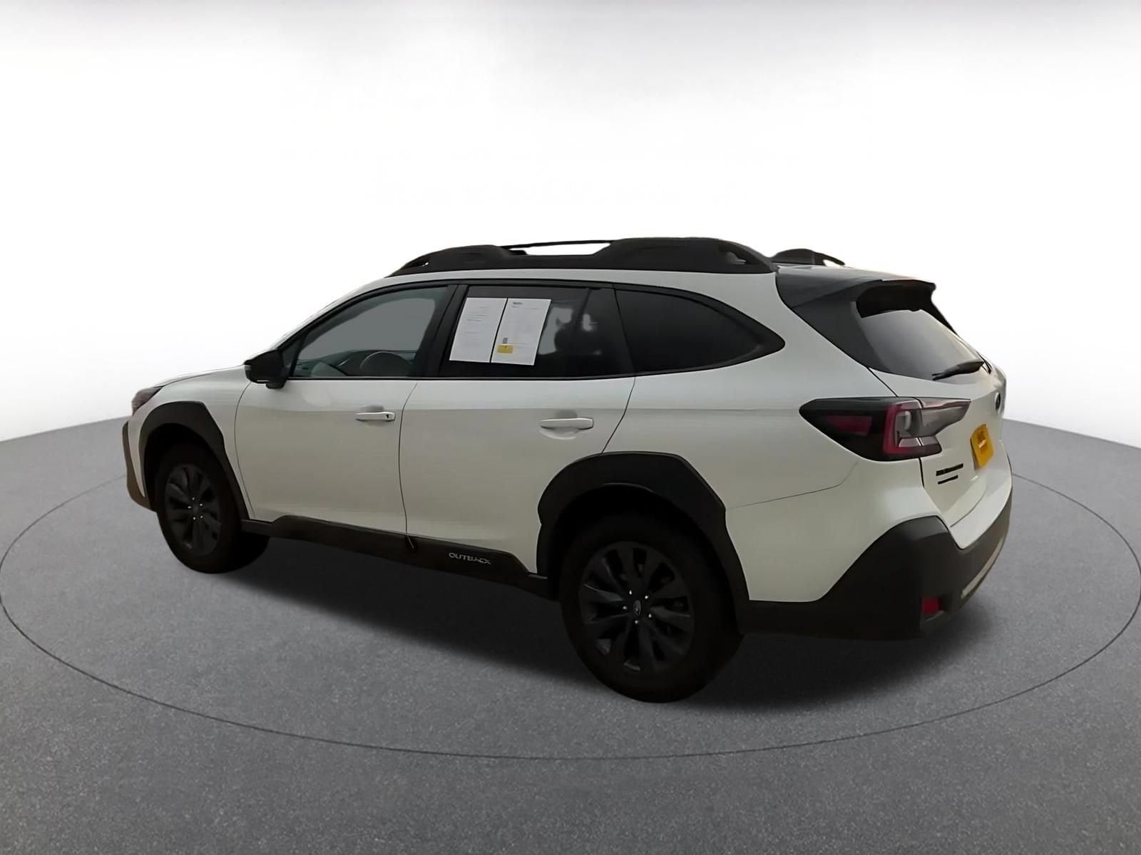 Thumbnail: 2024 Subaru Outback - 9