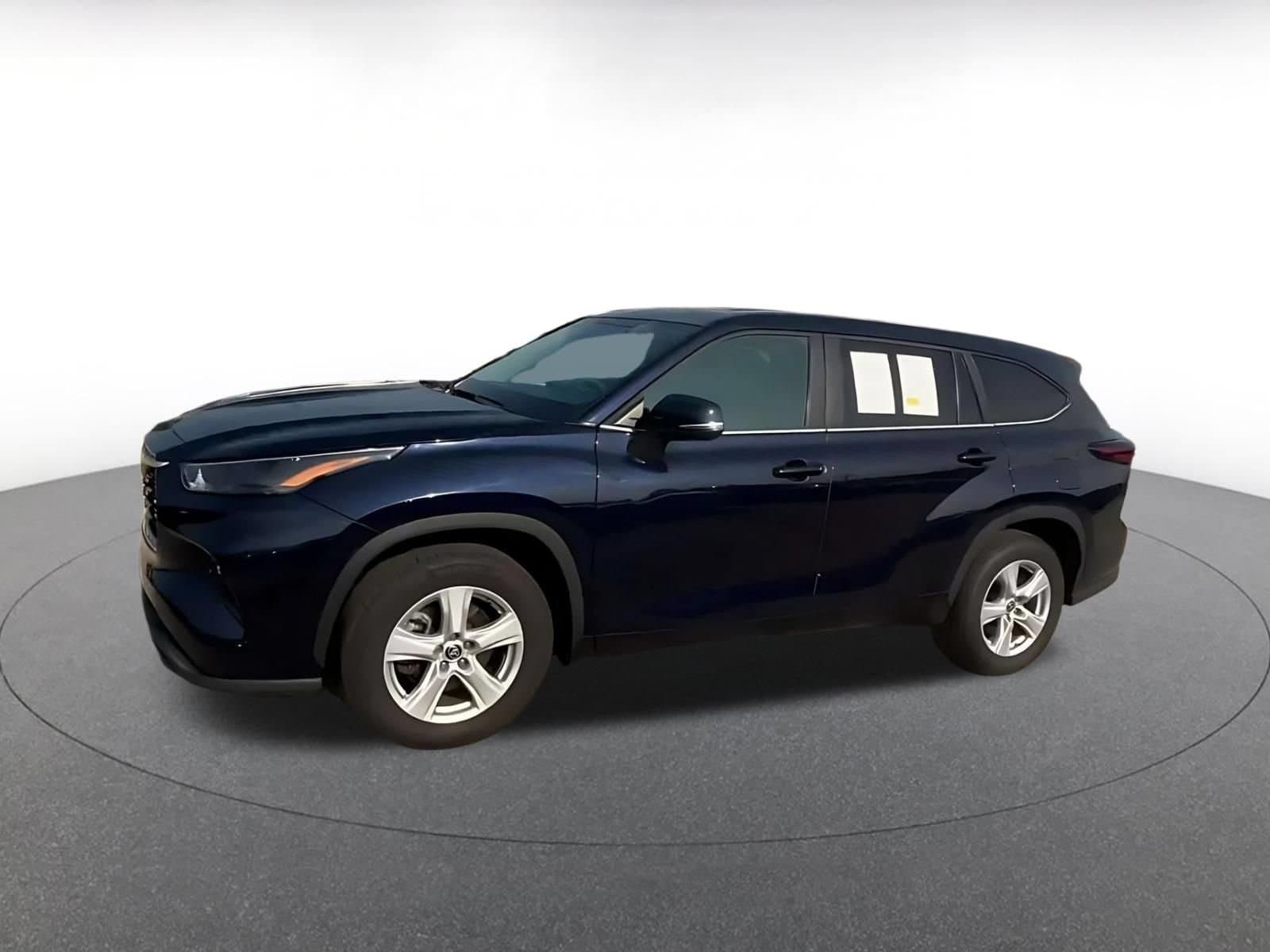Thumbnail: 2025 Toyota Highlander - 6