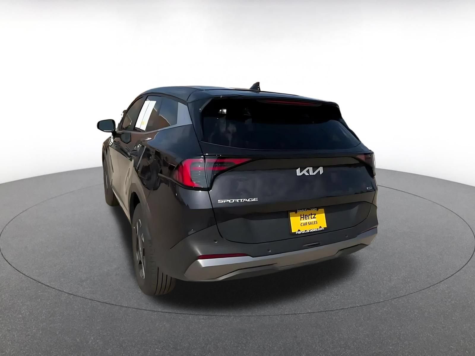 Thumbnail: 2026 Kia Sportage - 10