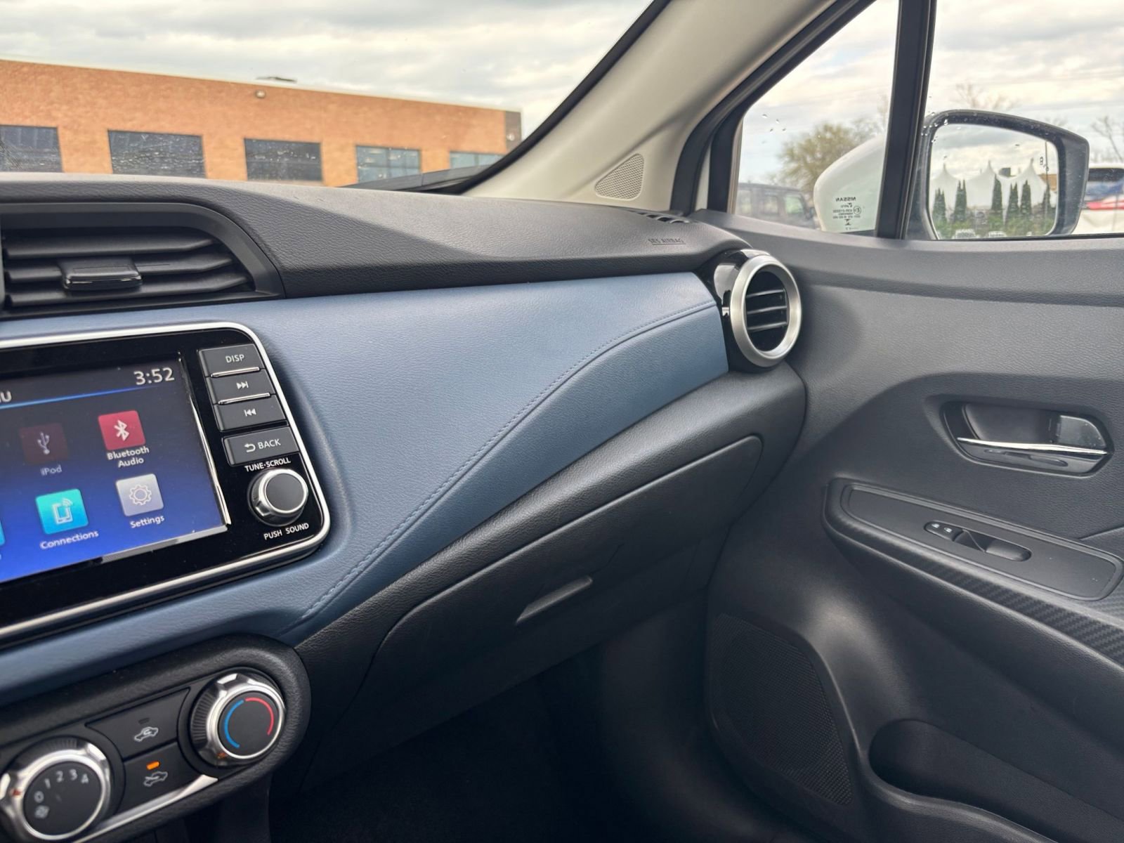 Thumbnail: 2025 Nissan Versa - 33