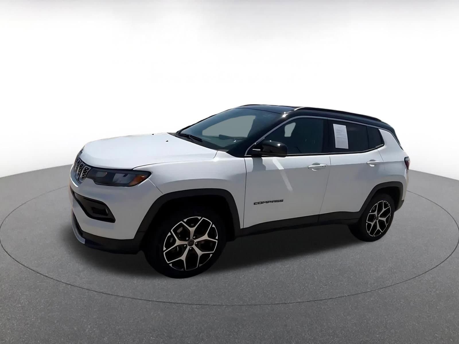 Thumbnail: 2025 Jeep Compass - 8
